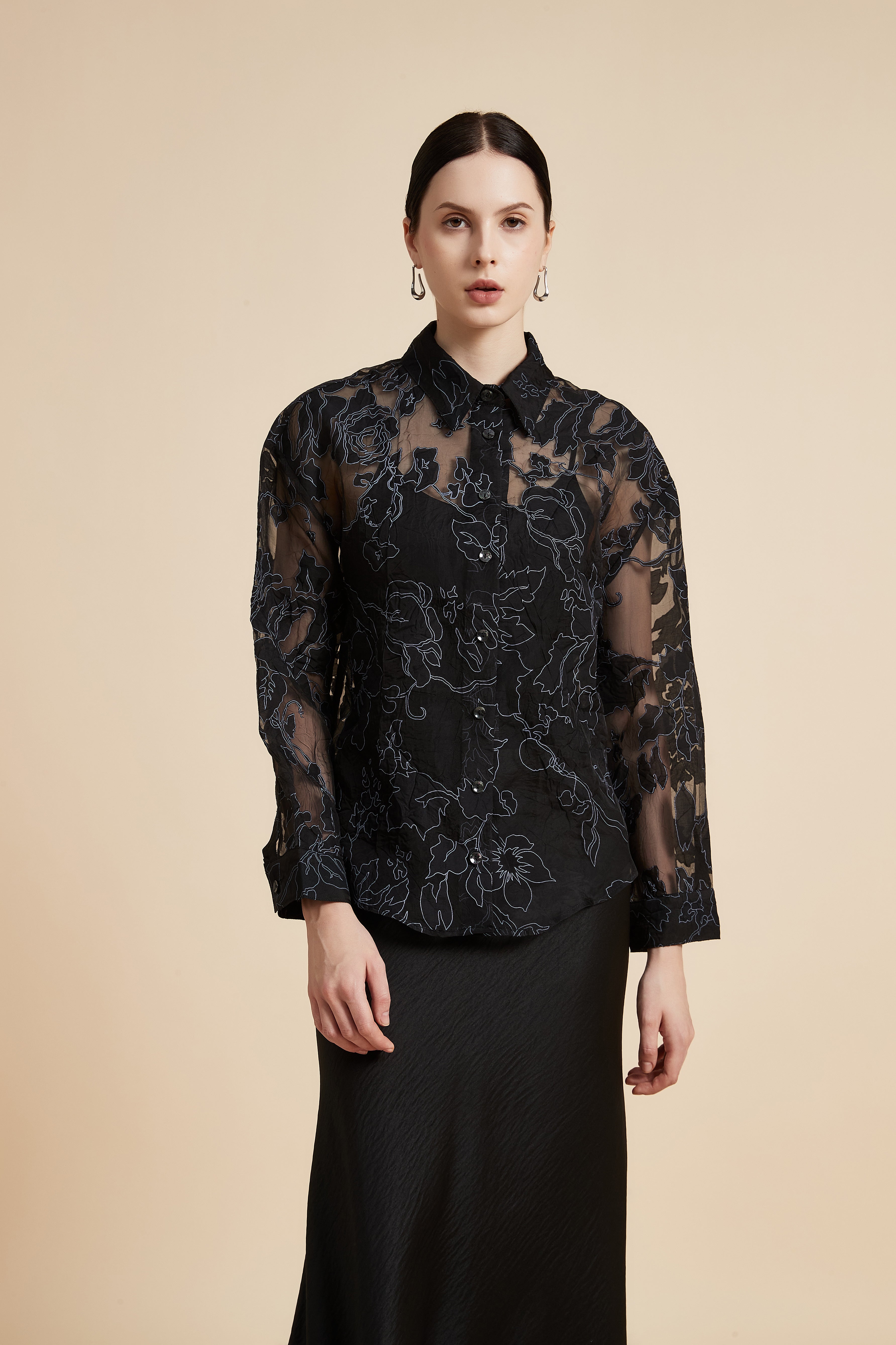 Long Sleeve Shirt with Collar