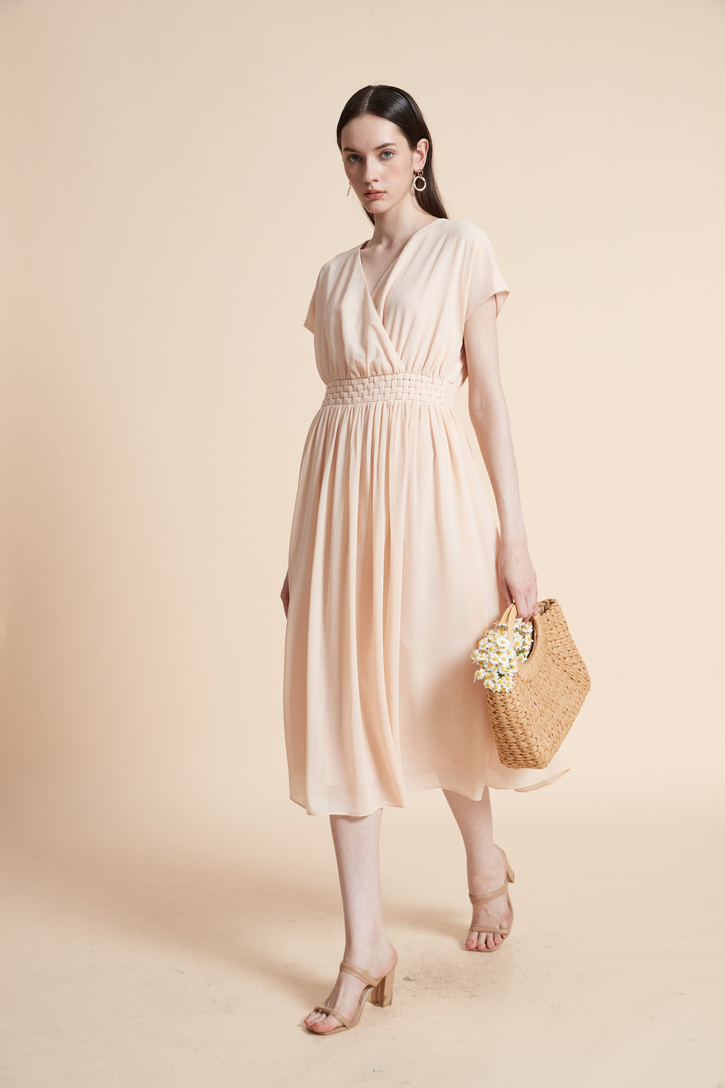 casual midi dress with short sleeves Simple Sleeve for Women's Size:US  14 making it appropriate for Keyhole Neckline Leather (Genuine) Plus Size