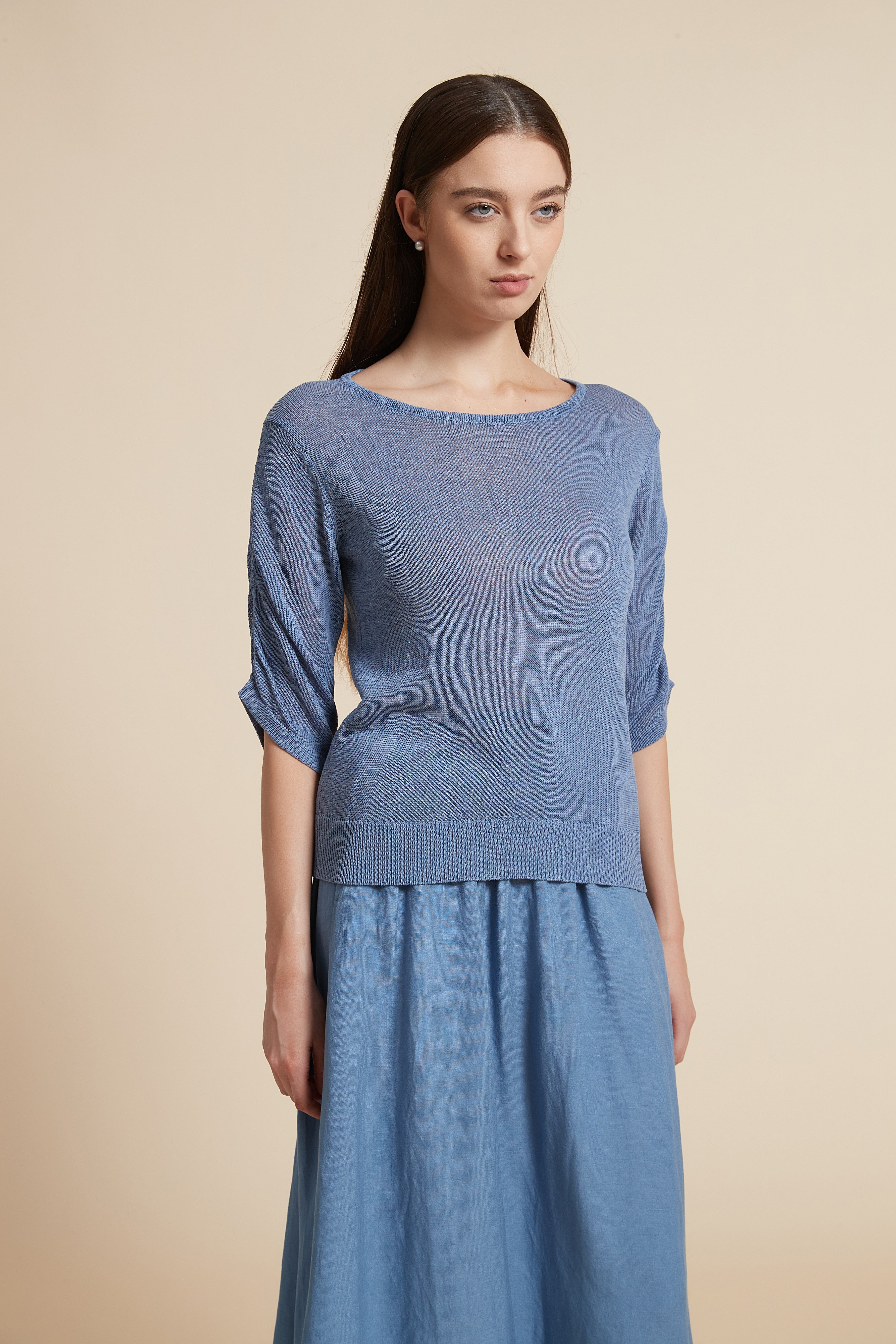 Plain Half-Sleeve Top with Round Neck