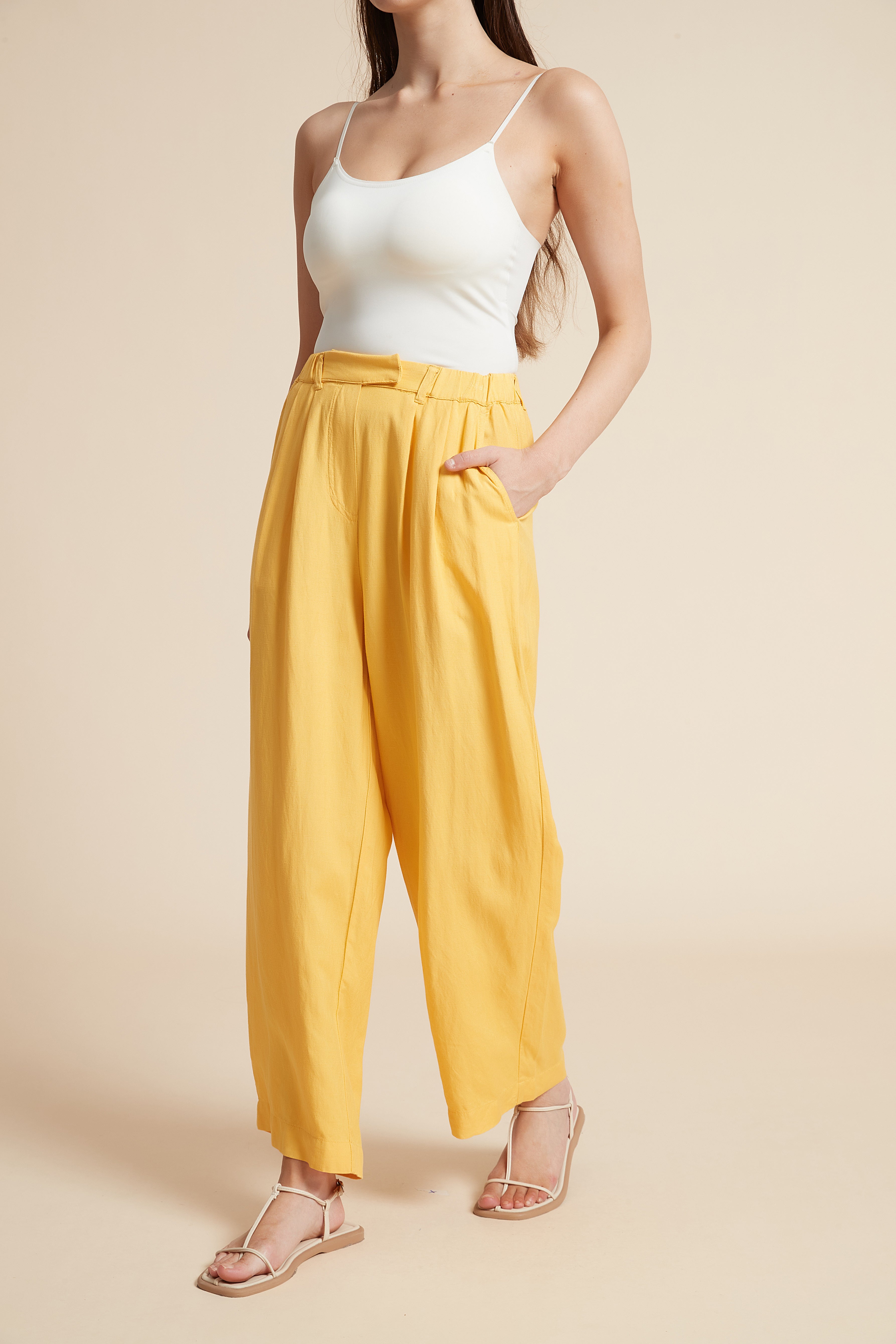 Wide-Leg Solid Color Trousers