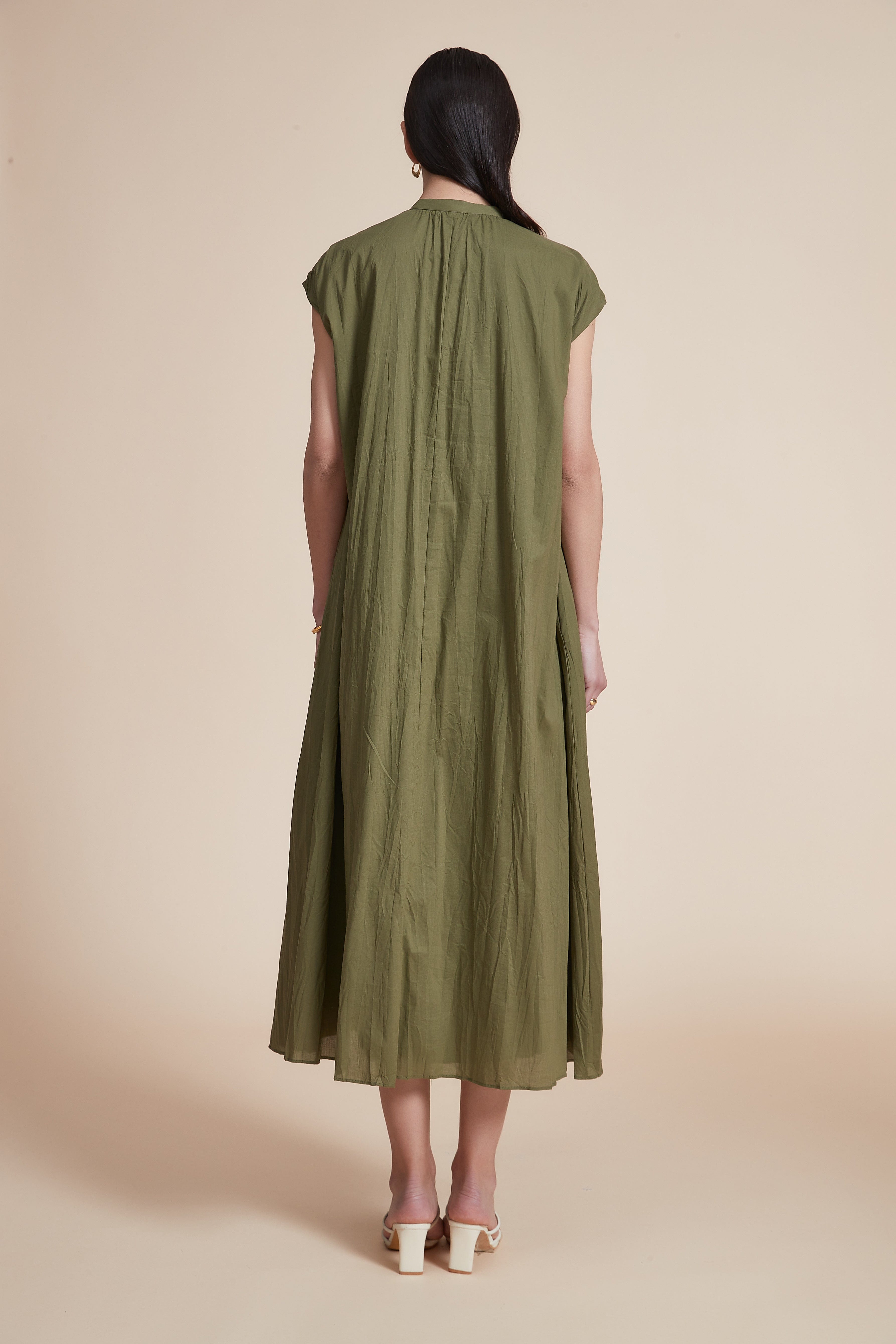 Sleeveless V-Neck Loose Midi Dress