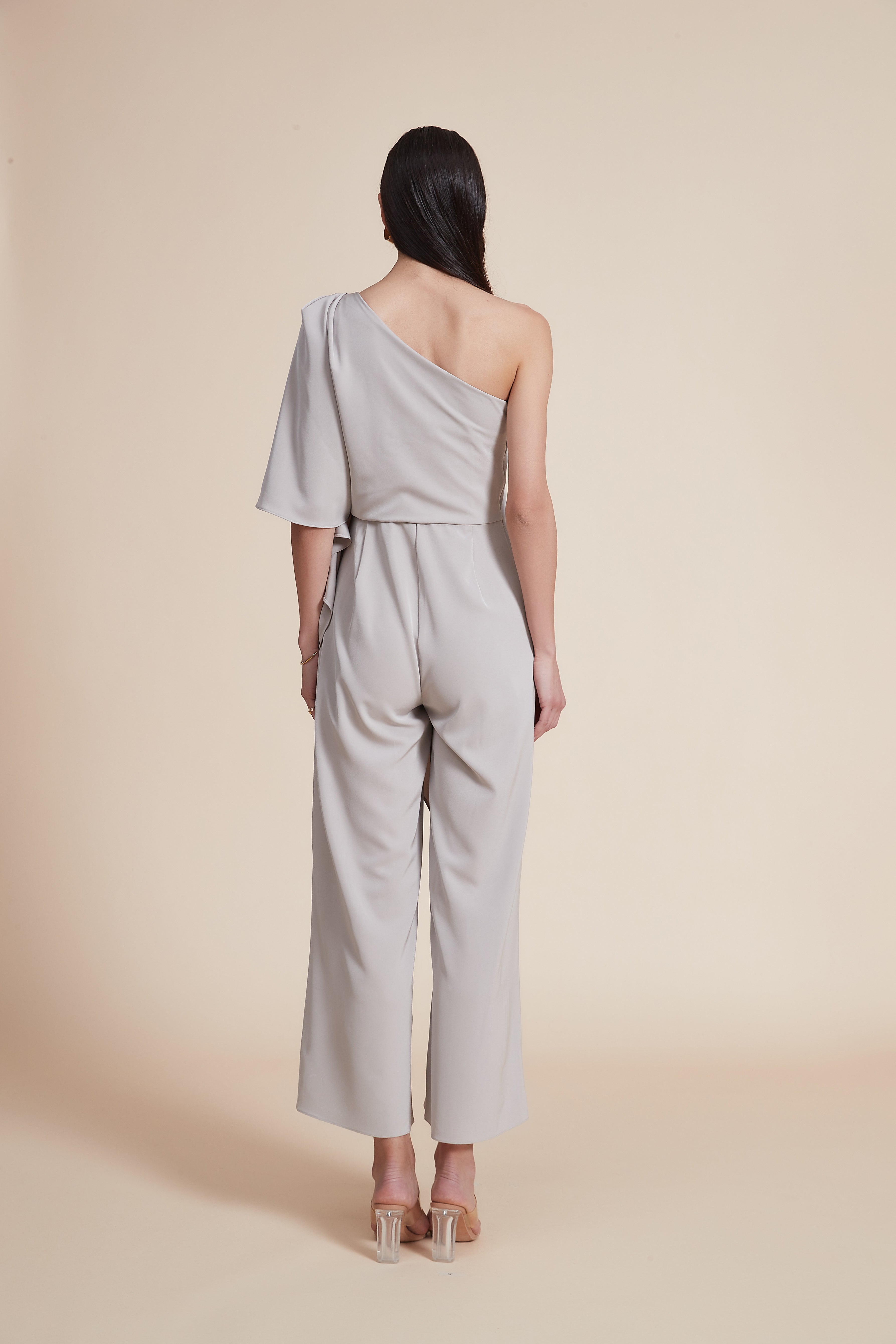 جمبسوت طويل سادة بكتف واحد