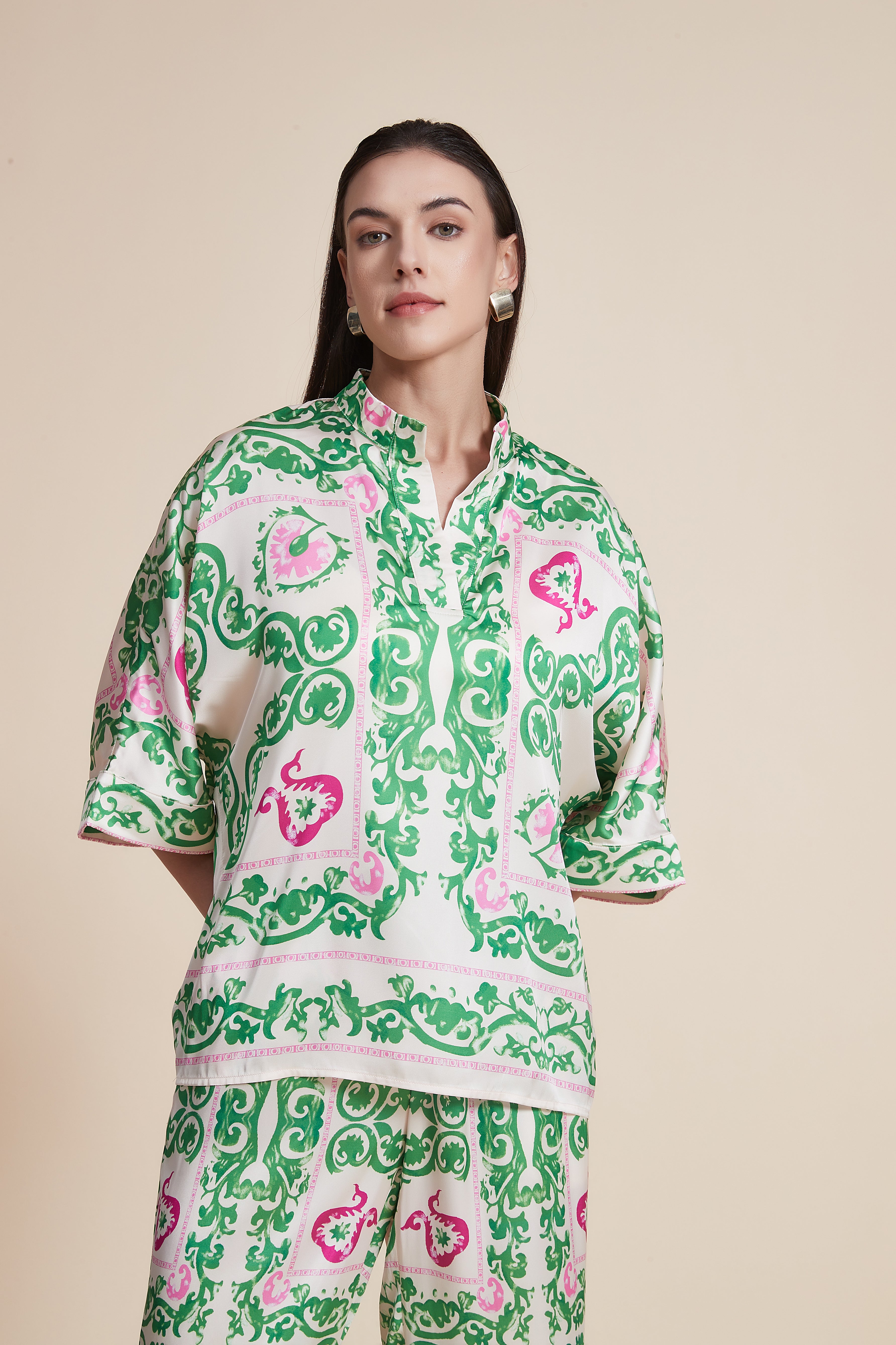 Long Short Sleeve Blouse with Shirt Collar