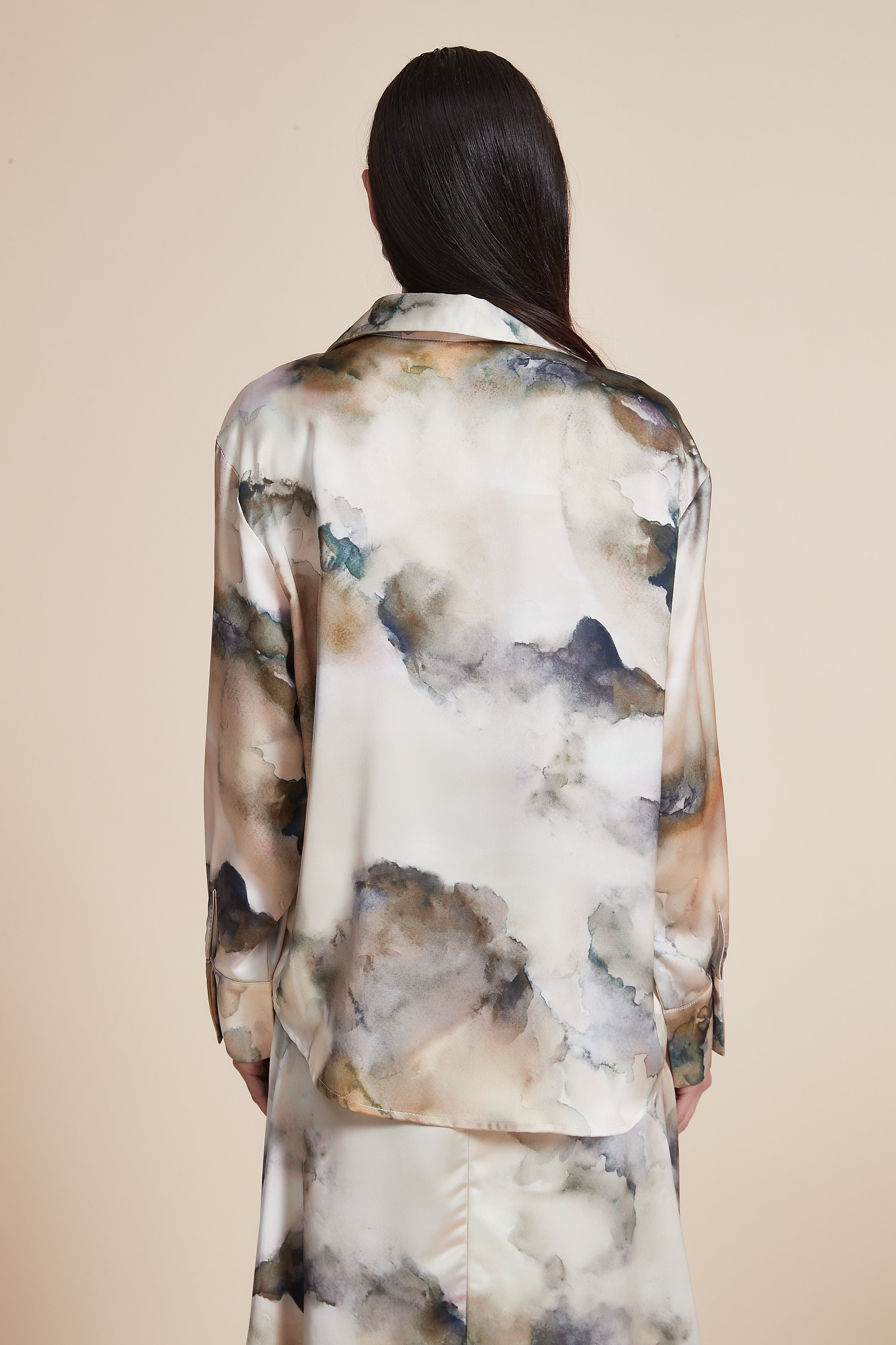 Long Sleeve Shirt with Collar