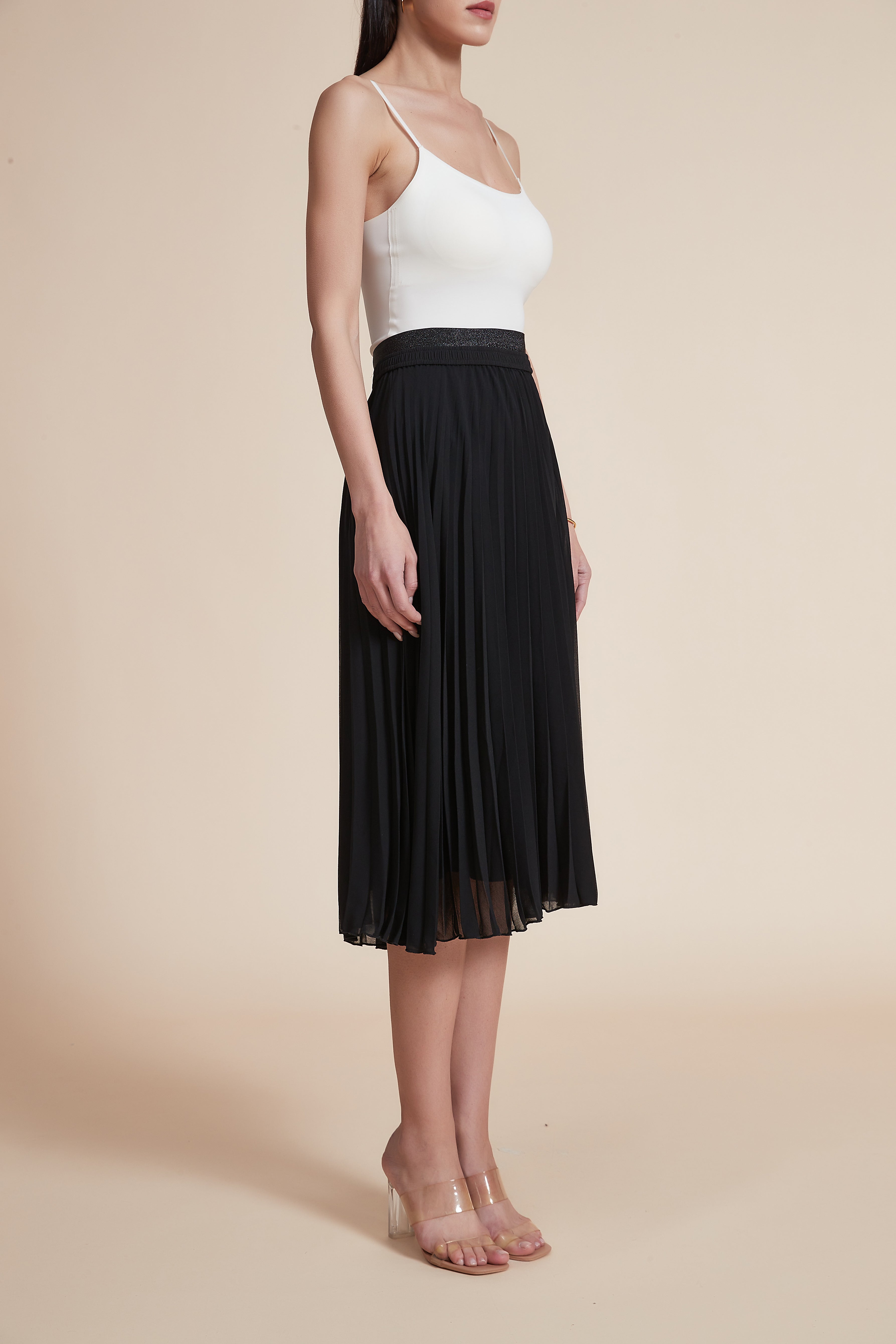 High-Waisted Pleated Knee-Length Skirt