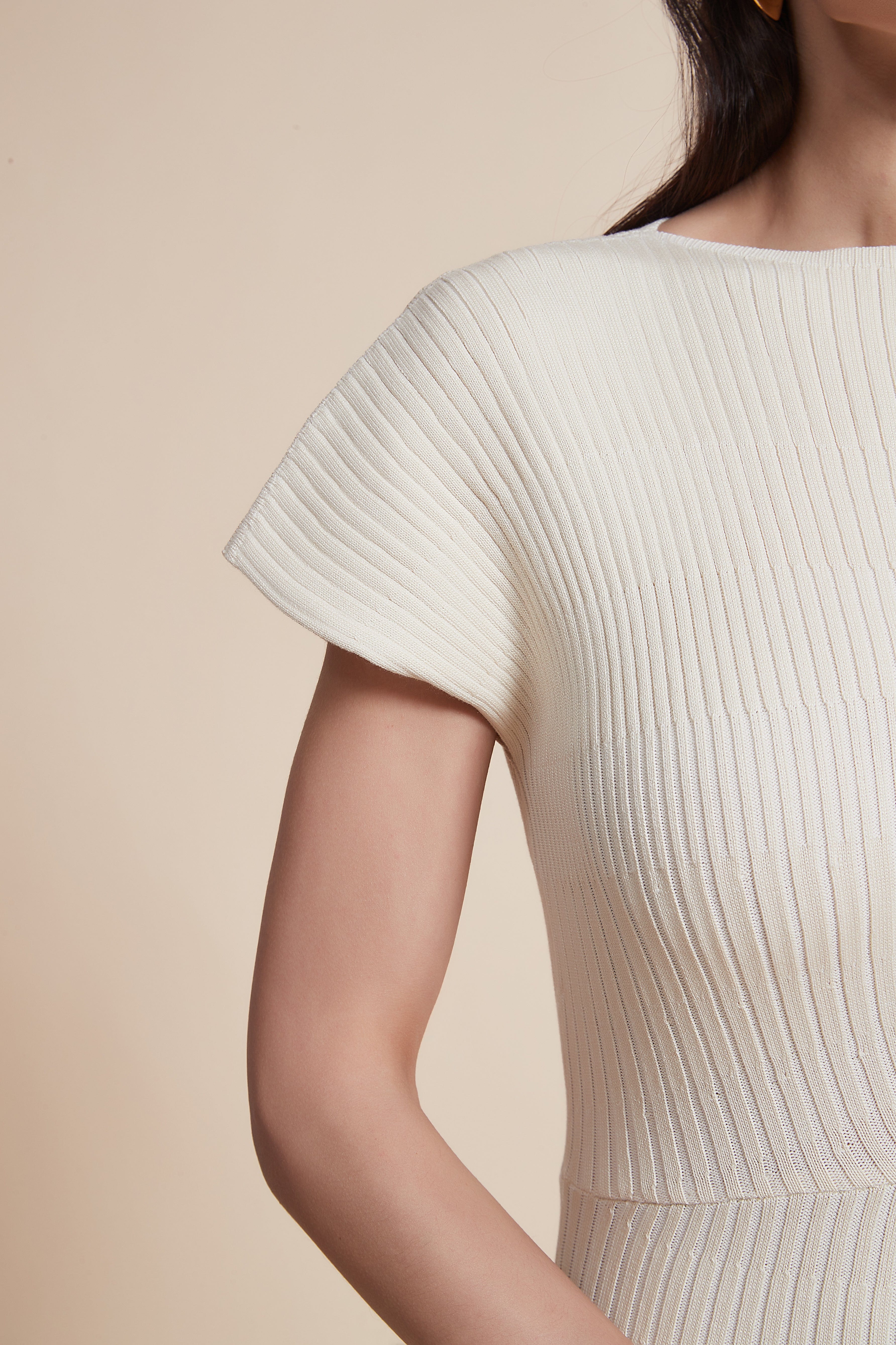 Plain Midi Dress with Short Sleeves and Boat Neck