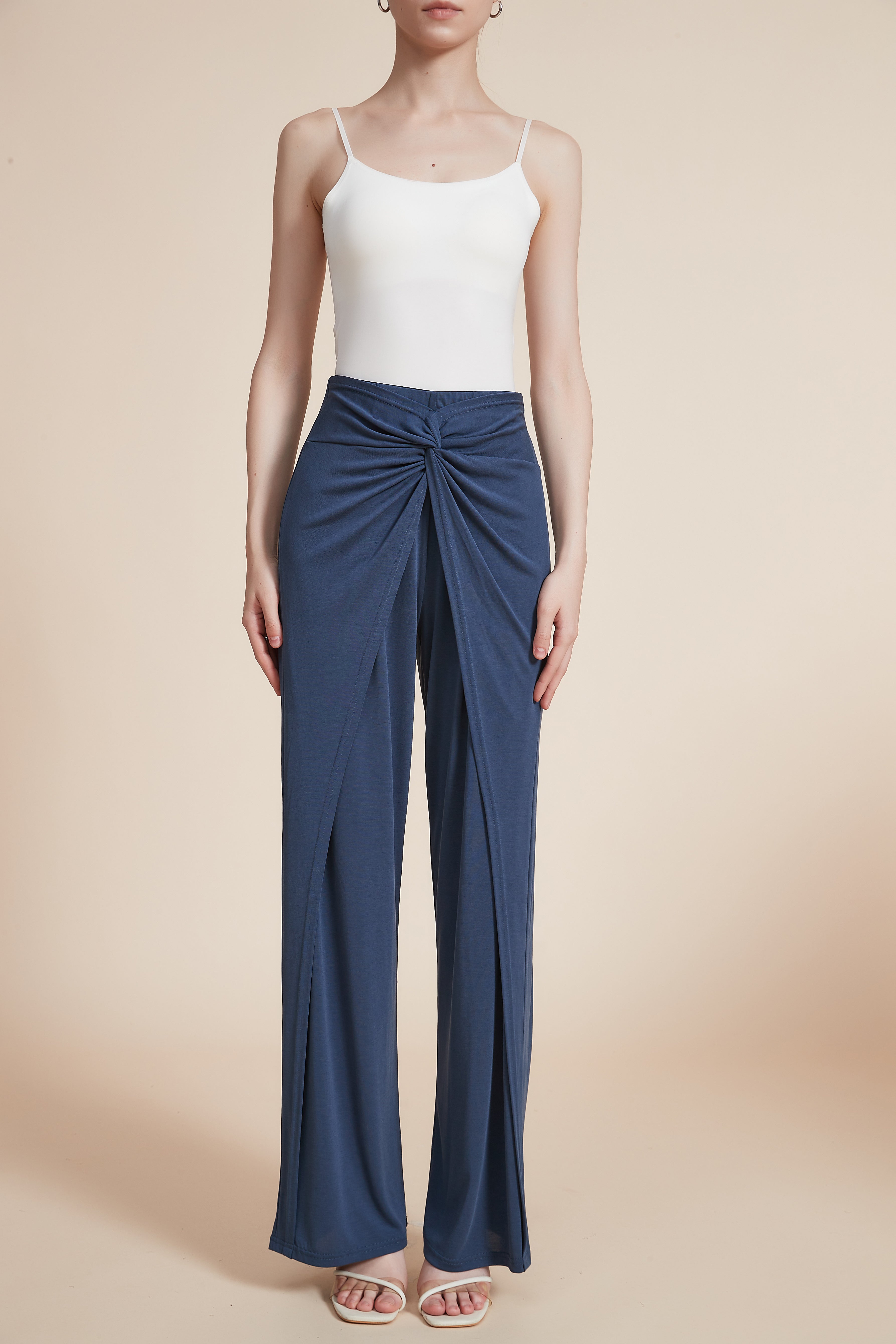 Plain long pants