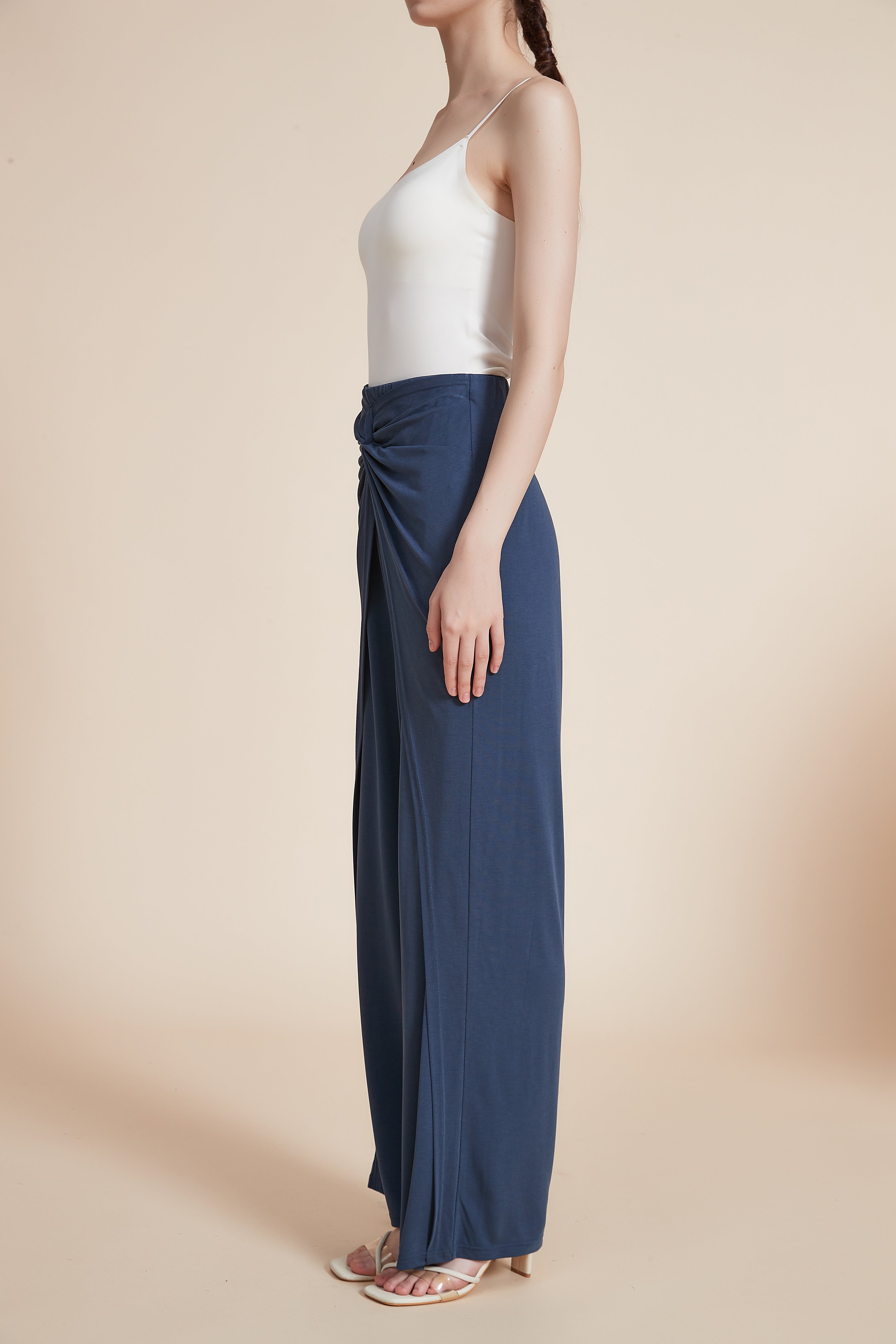 Plain long pants