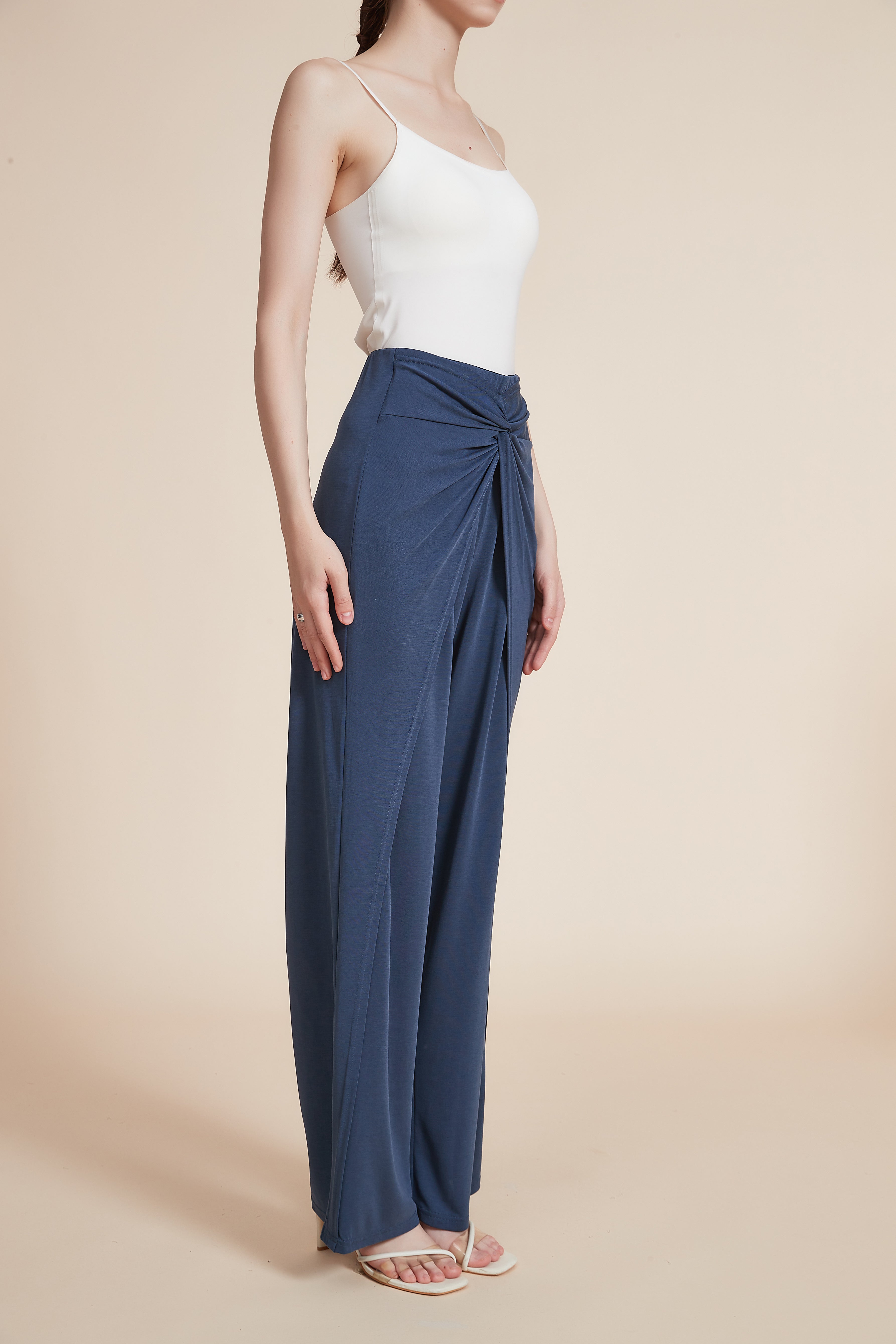 Plain long pants