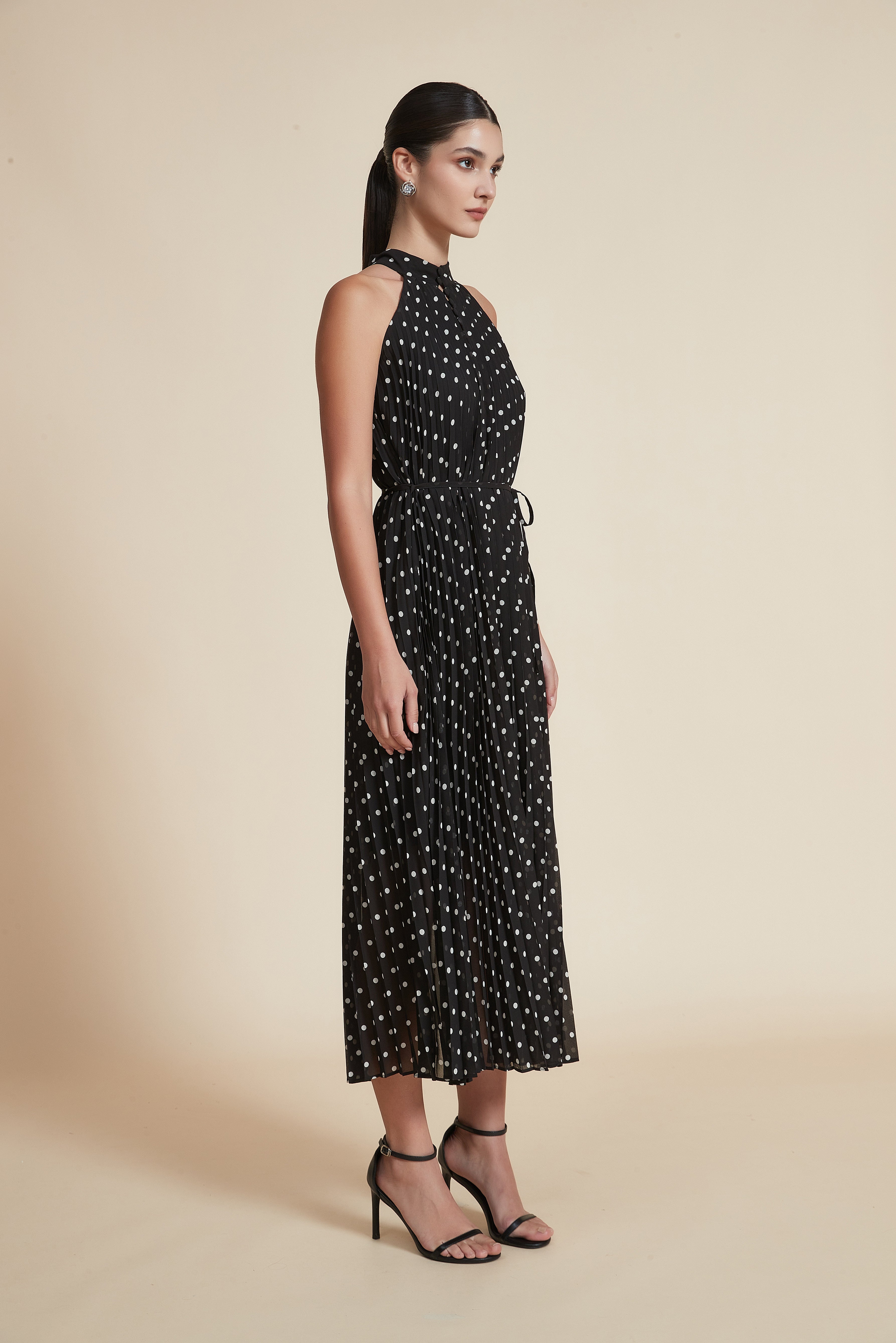 Polka Dot Halter Neck Midi Dress Without Sleeves