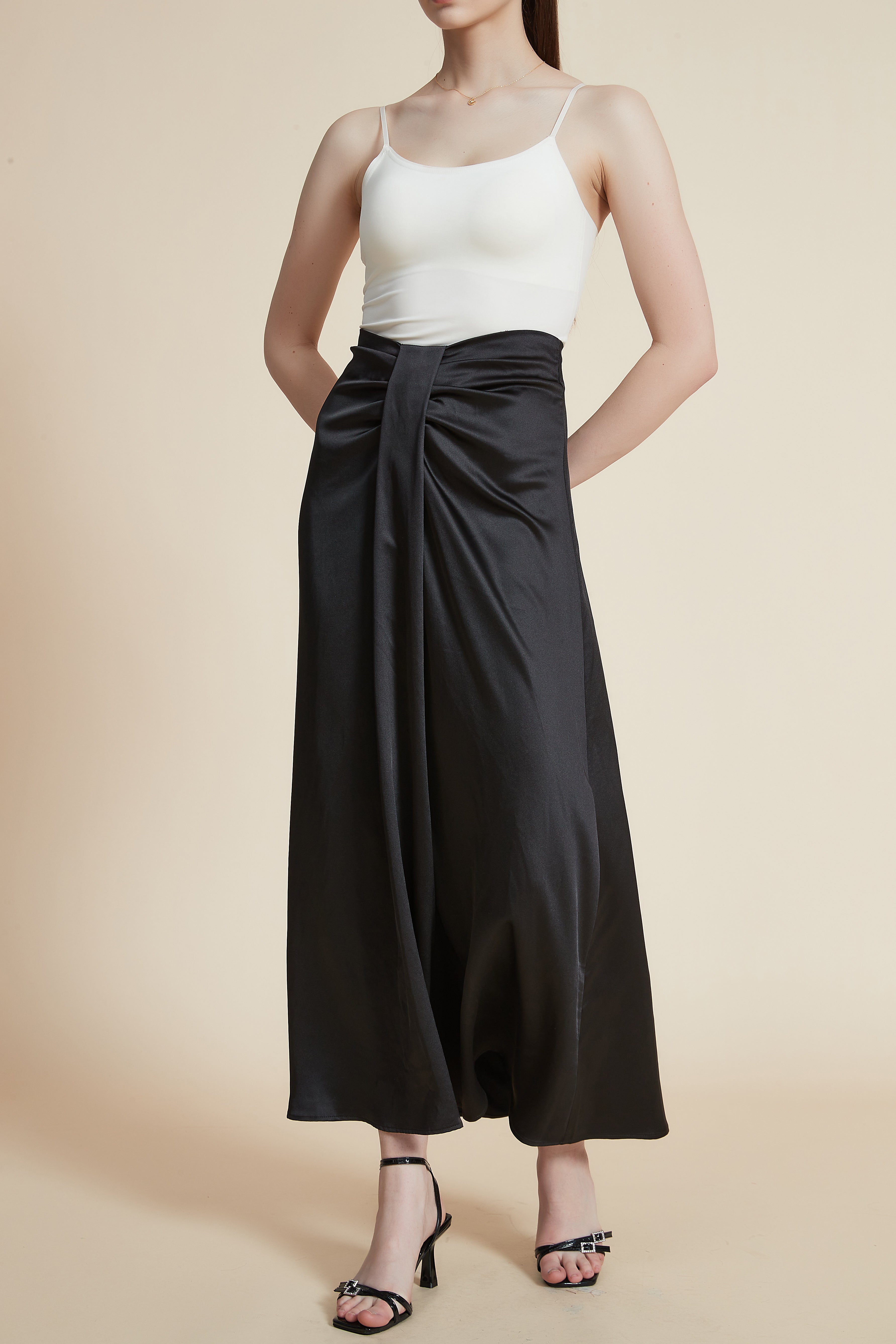 Front Ruffled Long Skirt