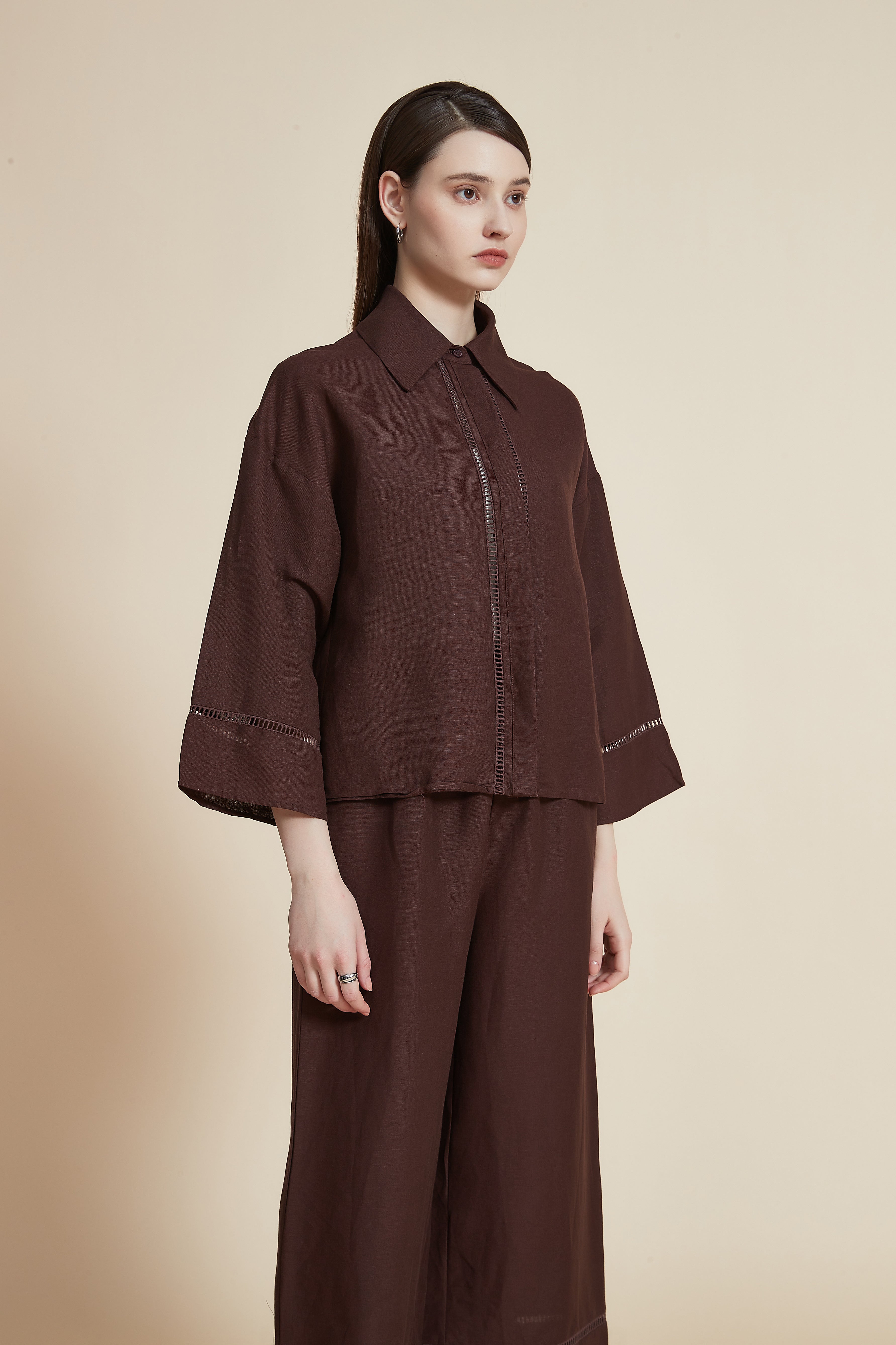 Women's Blouse with Shirt Collar and 3/4 Sleeves