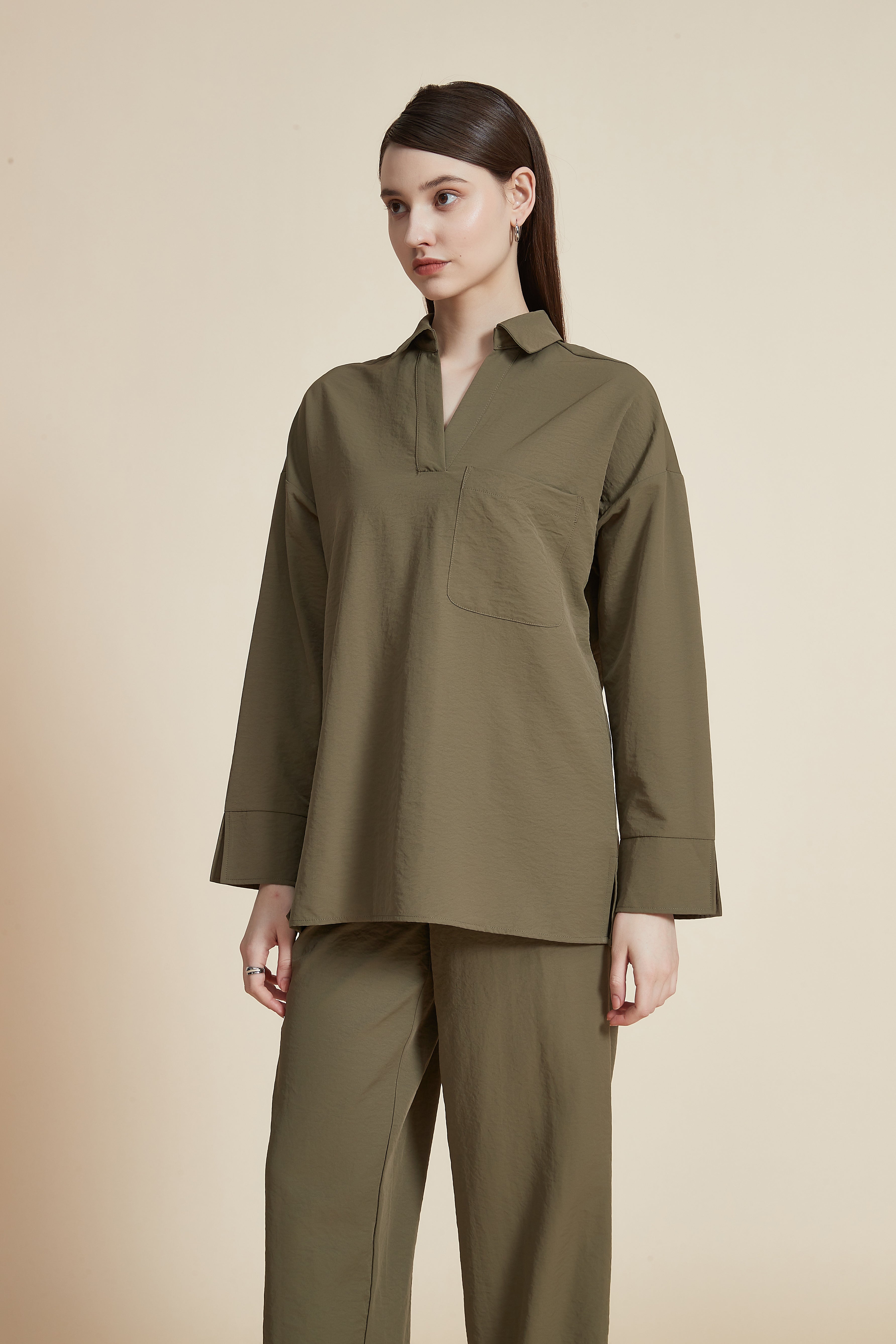 Hip-Length Long Sleeve Blouse with Pocket and Shirt Collar