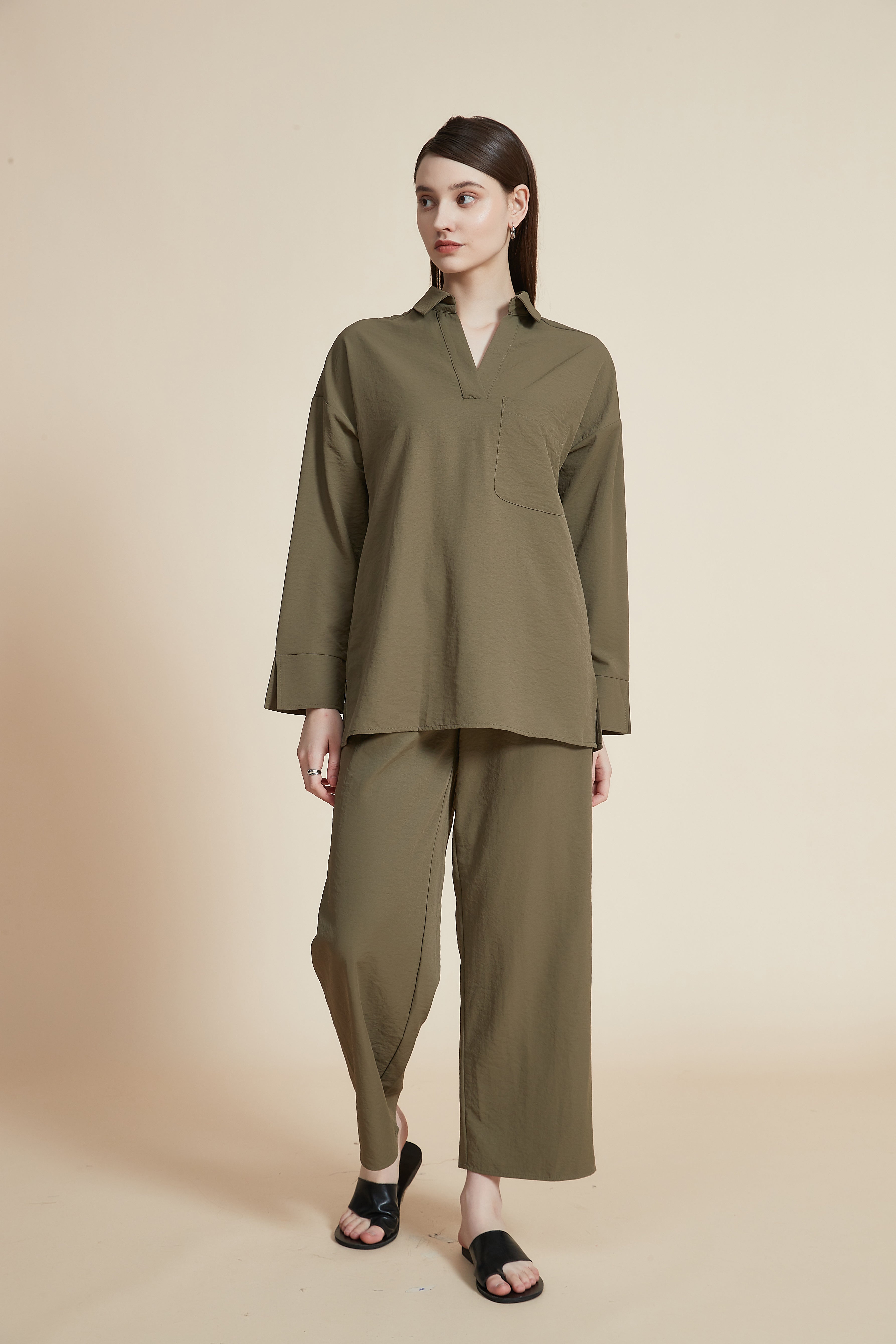 Plain Wide-Leg Trousers