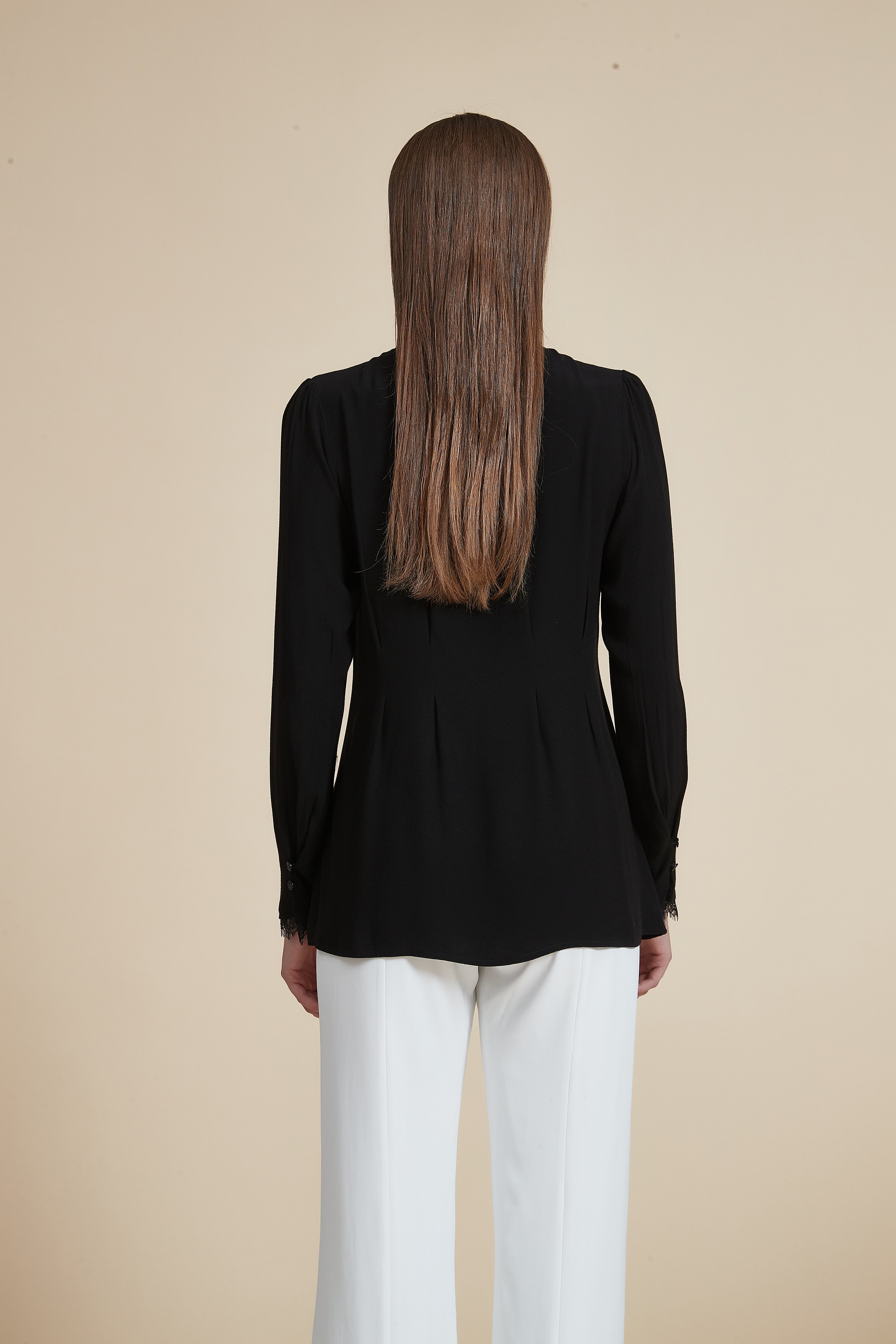 Solid Long Sleeve Ruffled Hip-Length Blouse