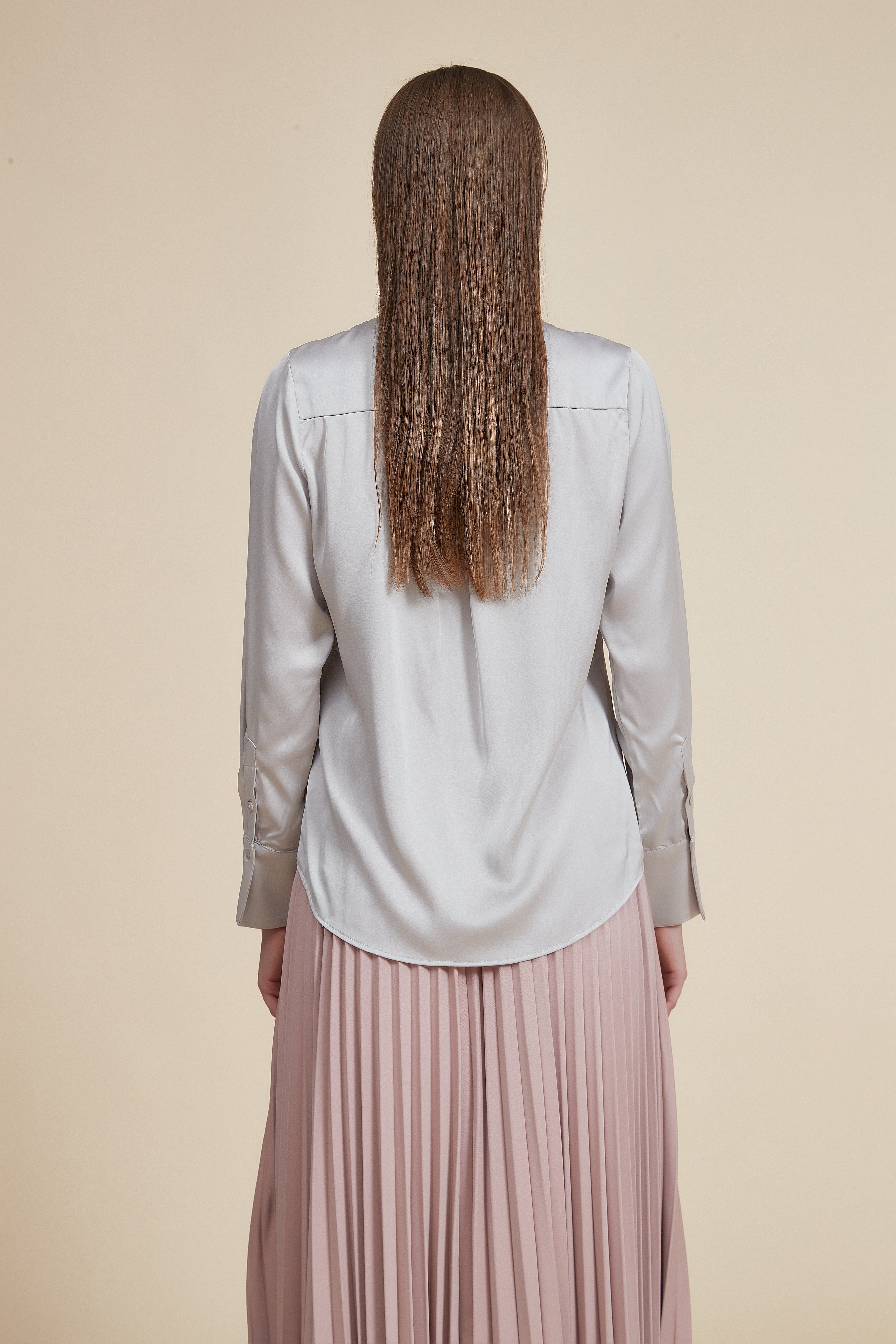 Plain shirt with pleated details long sleeve