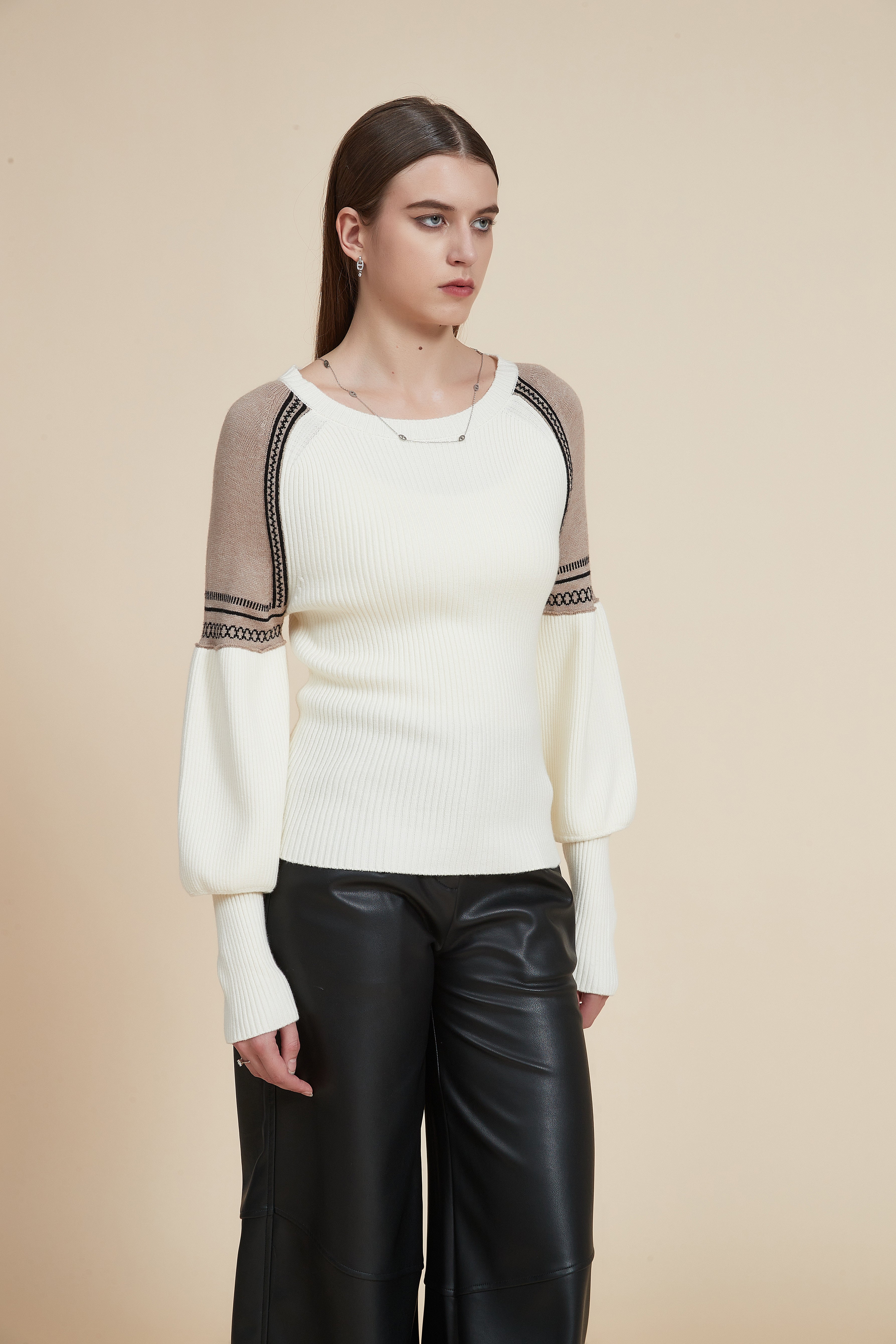 Ribbed long-sleeve puff T-shirt