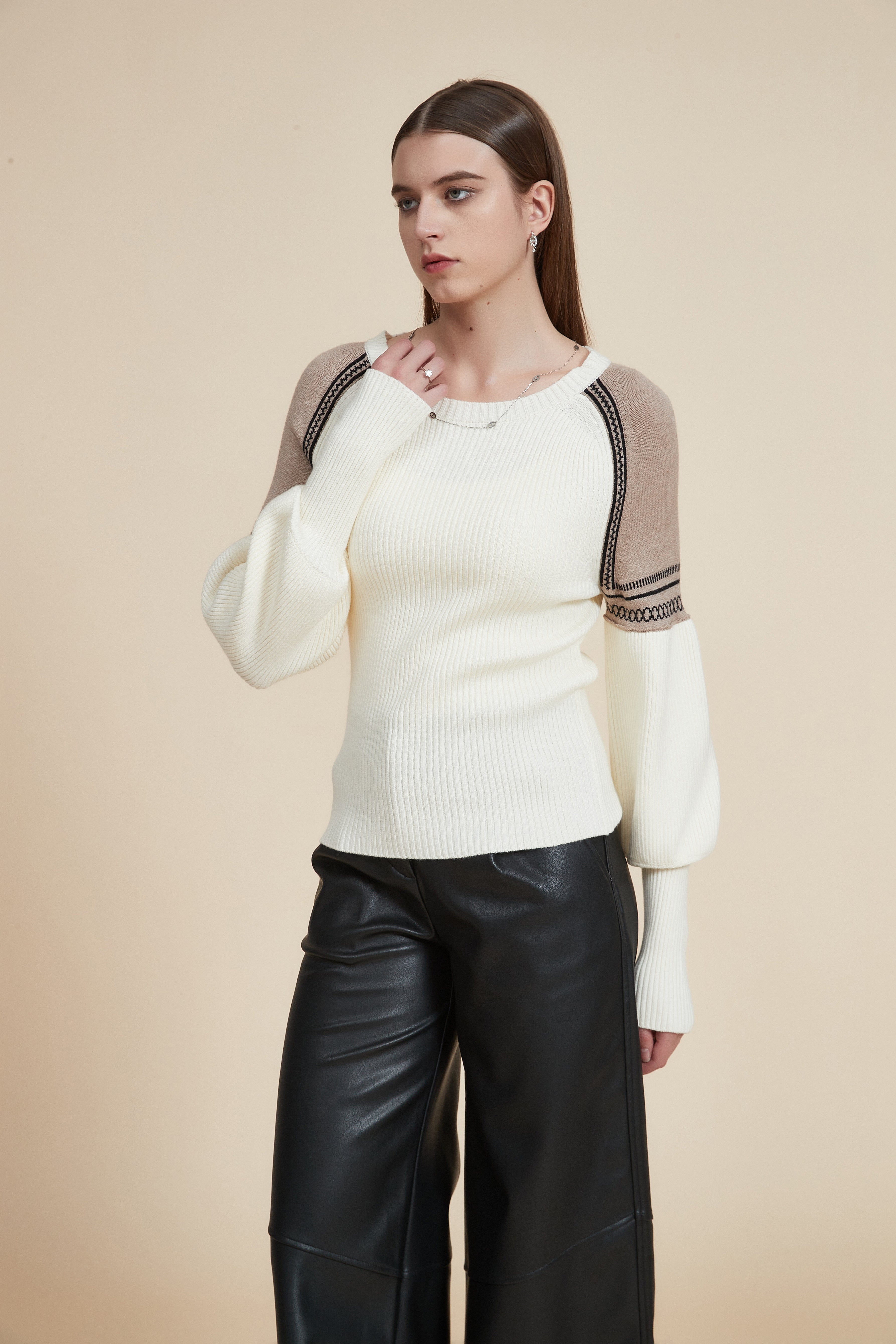 Ribbed long-sleeve puff T-shirt