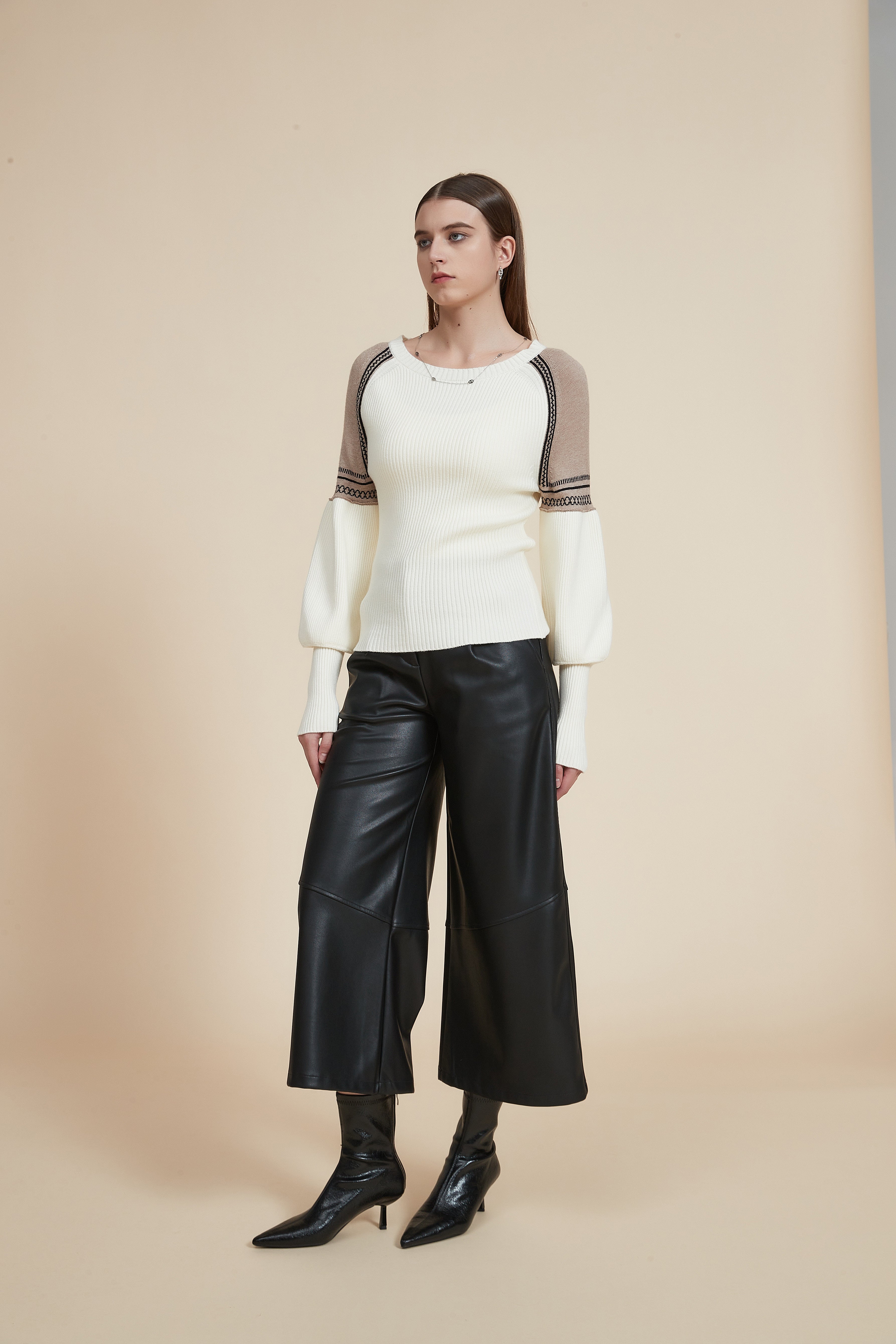 Ribbed long-sleeve puff T-shirt