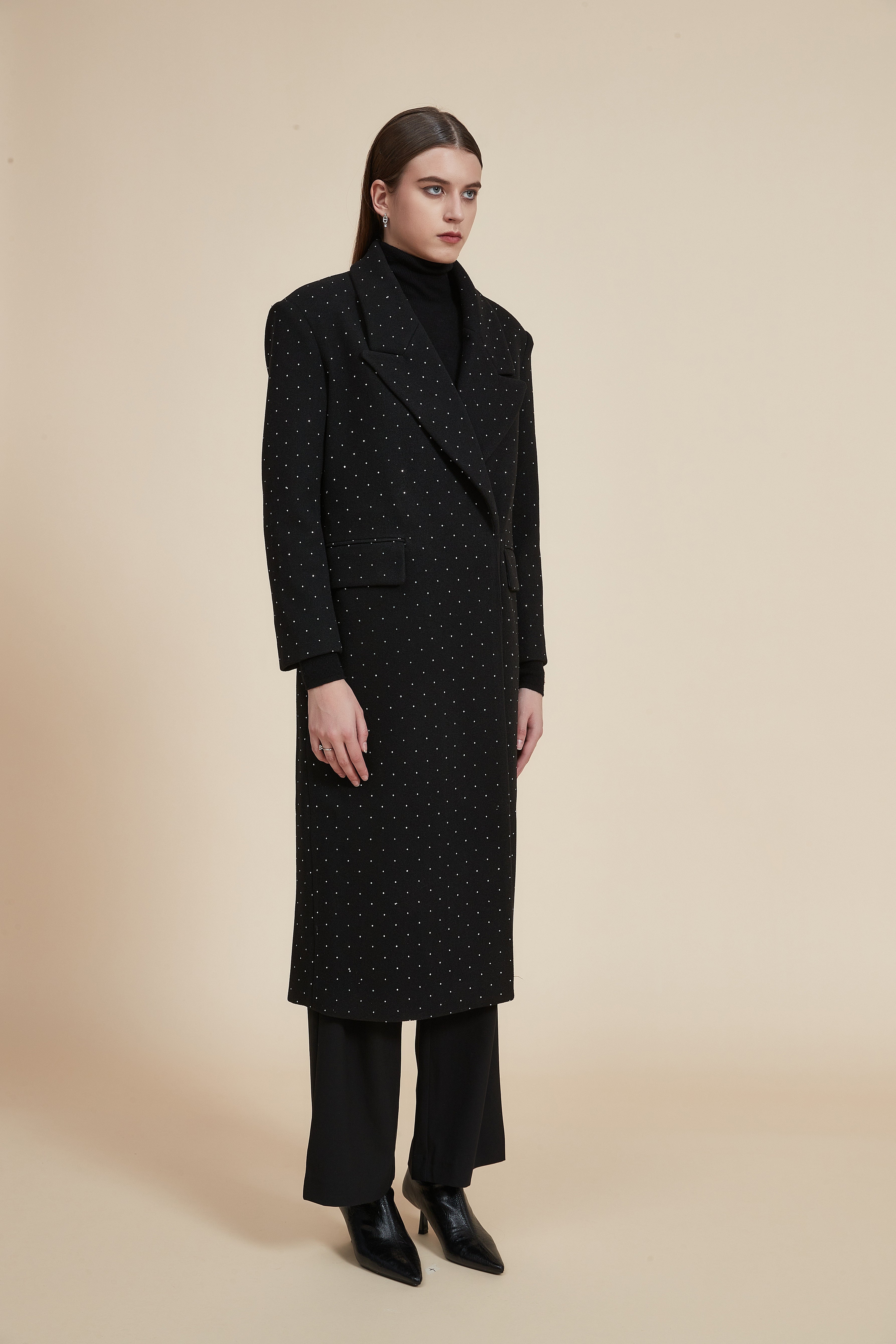 Long Jacket with Front Pockets and Long Sleeves