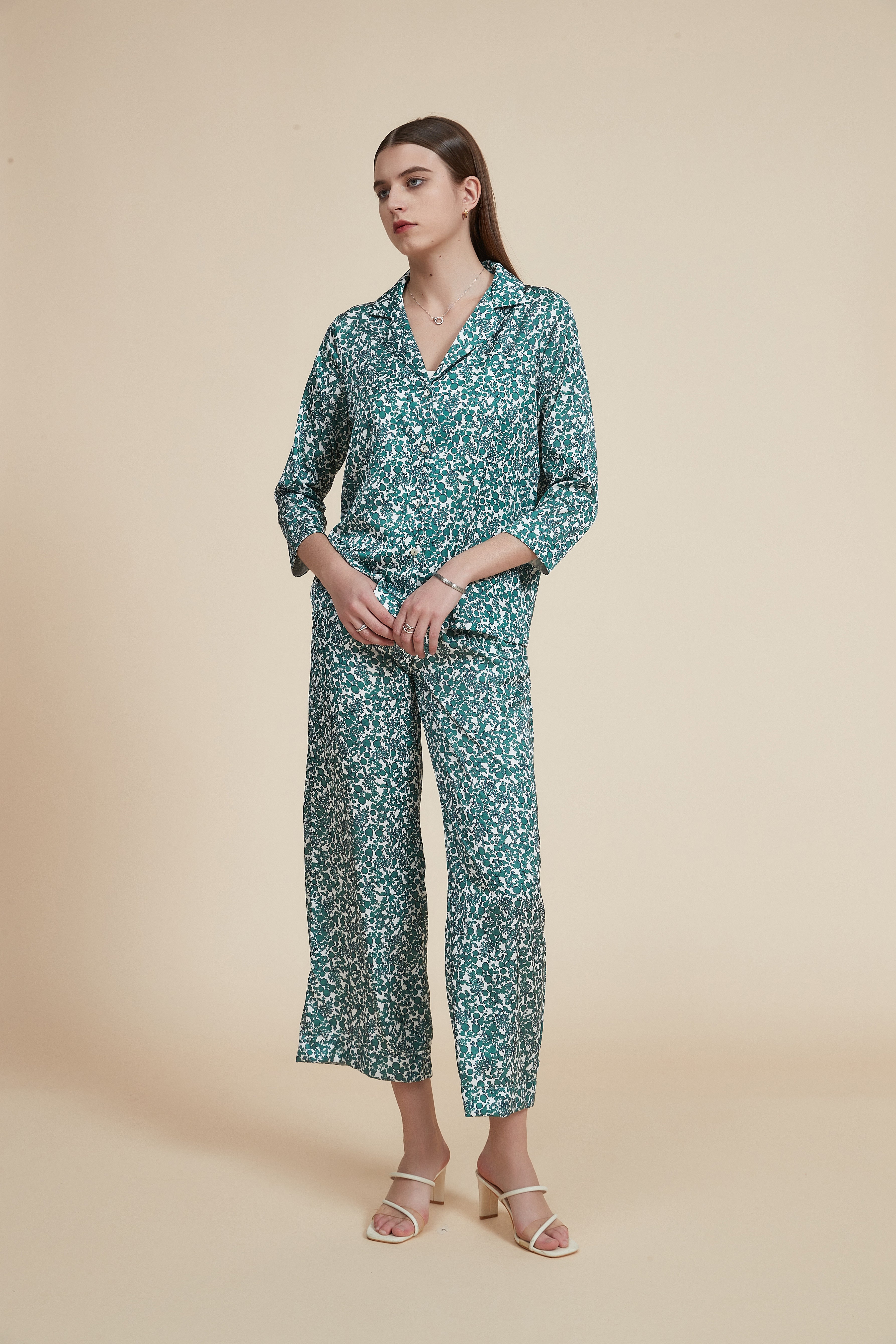 بيجاما بنقوش 3/4 كم