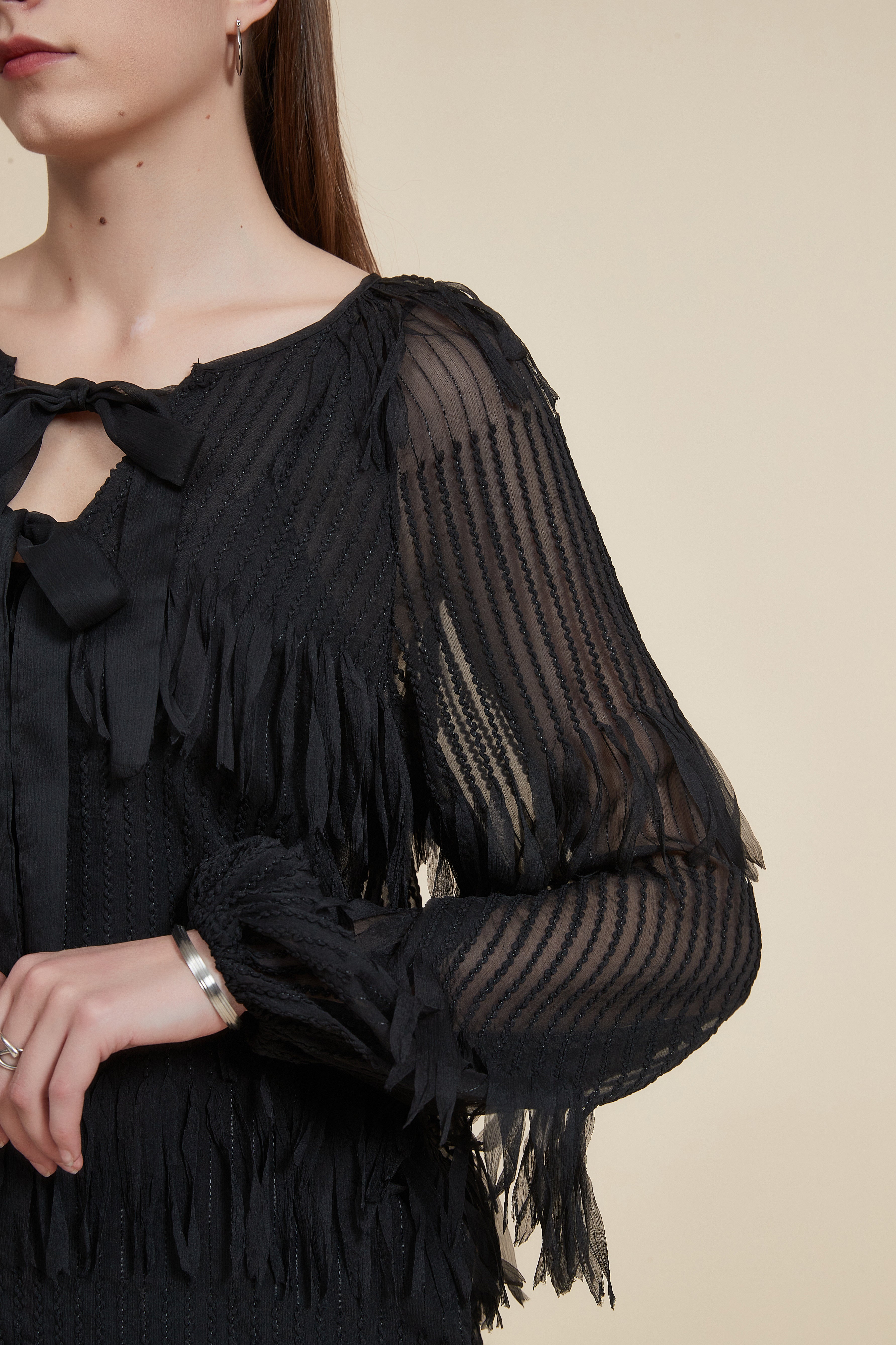 Loose-Fit Long Sleeve Top with Round Neck