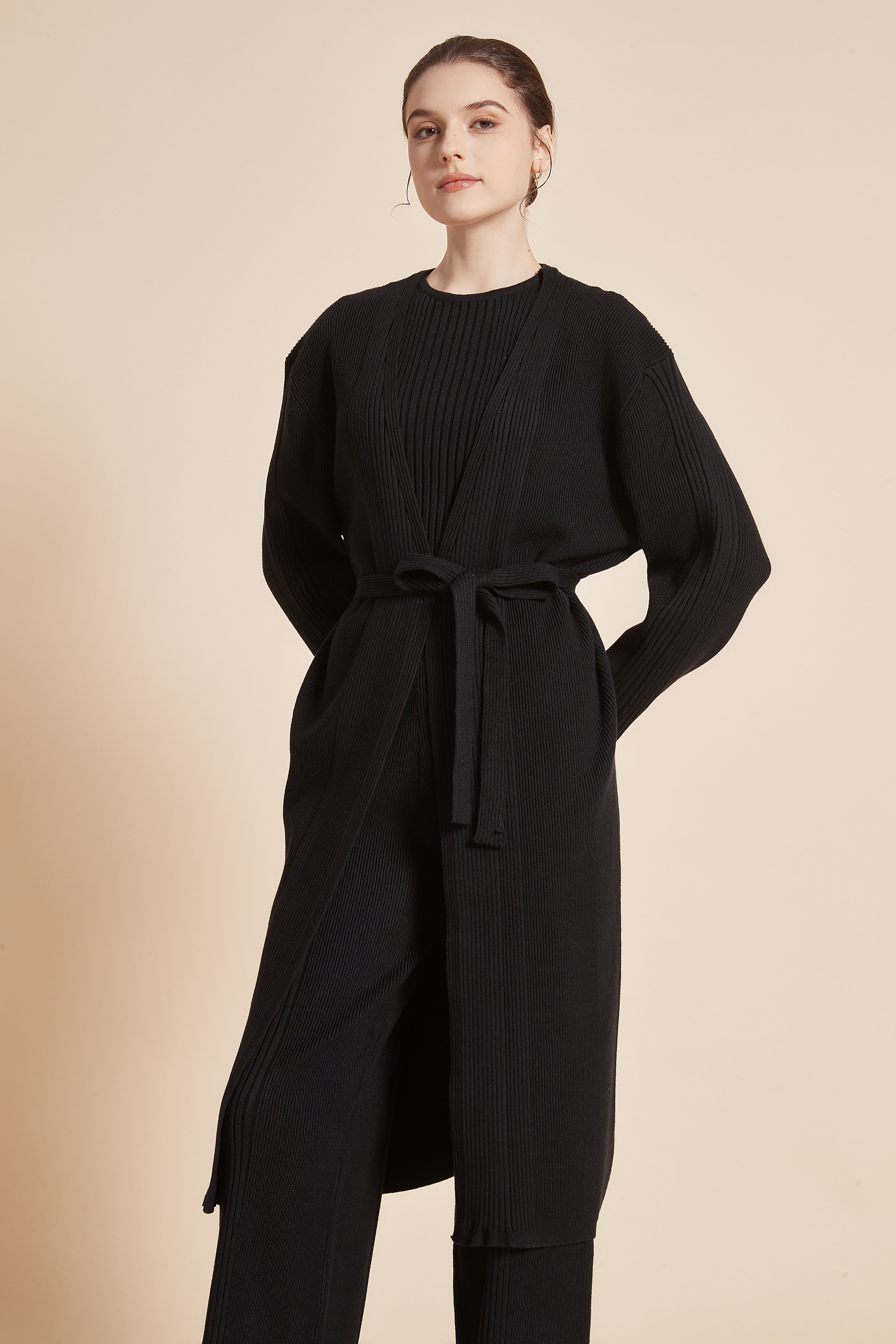 Solid Blouse With Half Sleeves And A Round Neckline