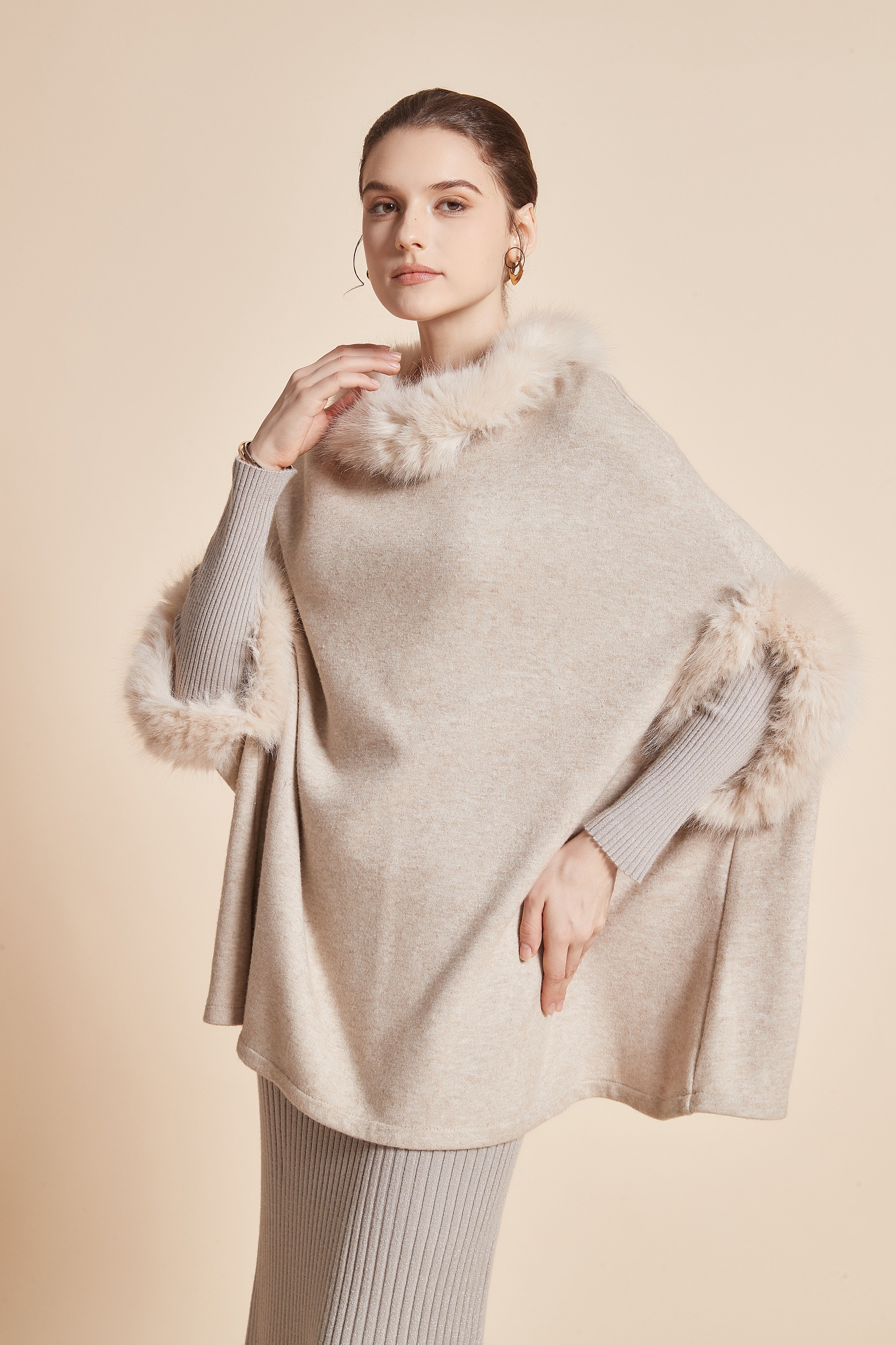 Long Blouse With Half Sleeves And Fur On Collar And Sleeves