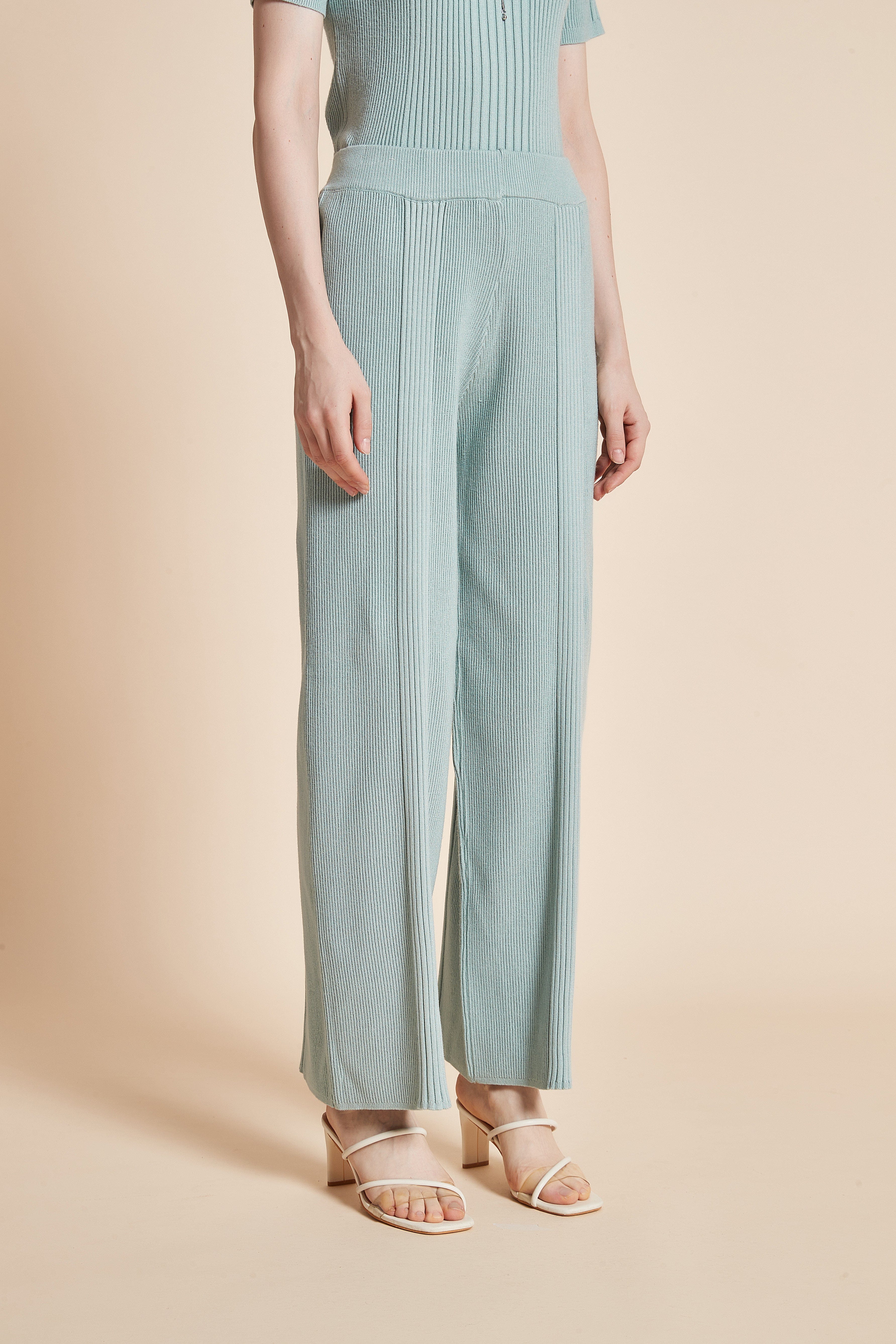 Comfortable wide-leg long pants