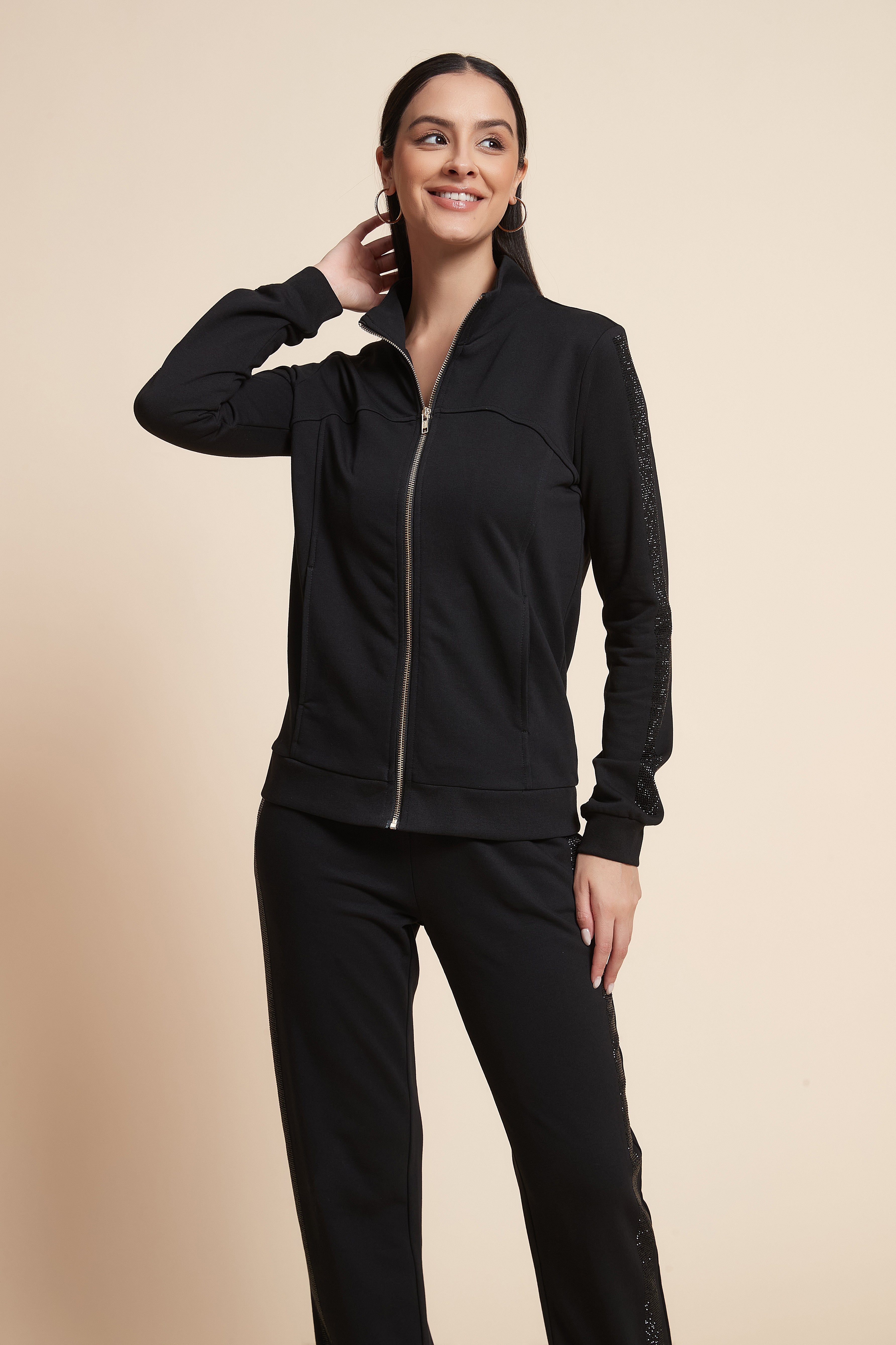 Long-Sleeved Zip-Up Sweatshirt