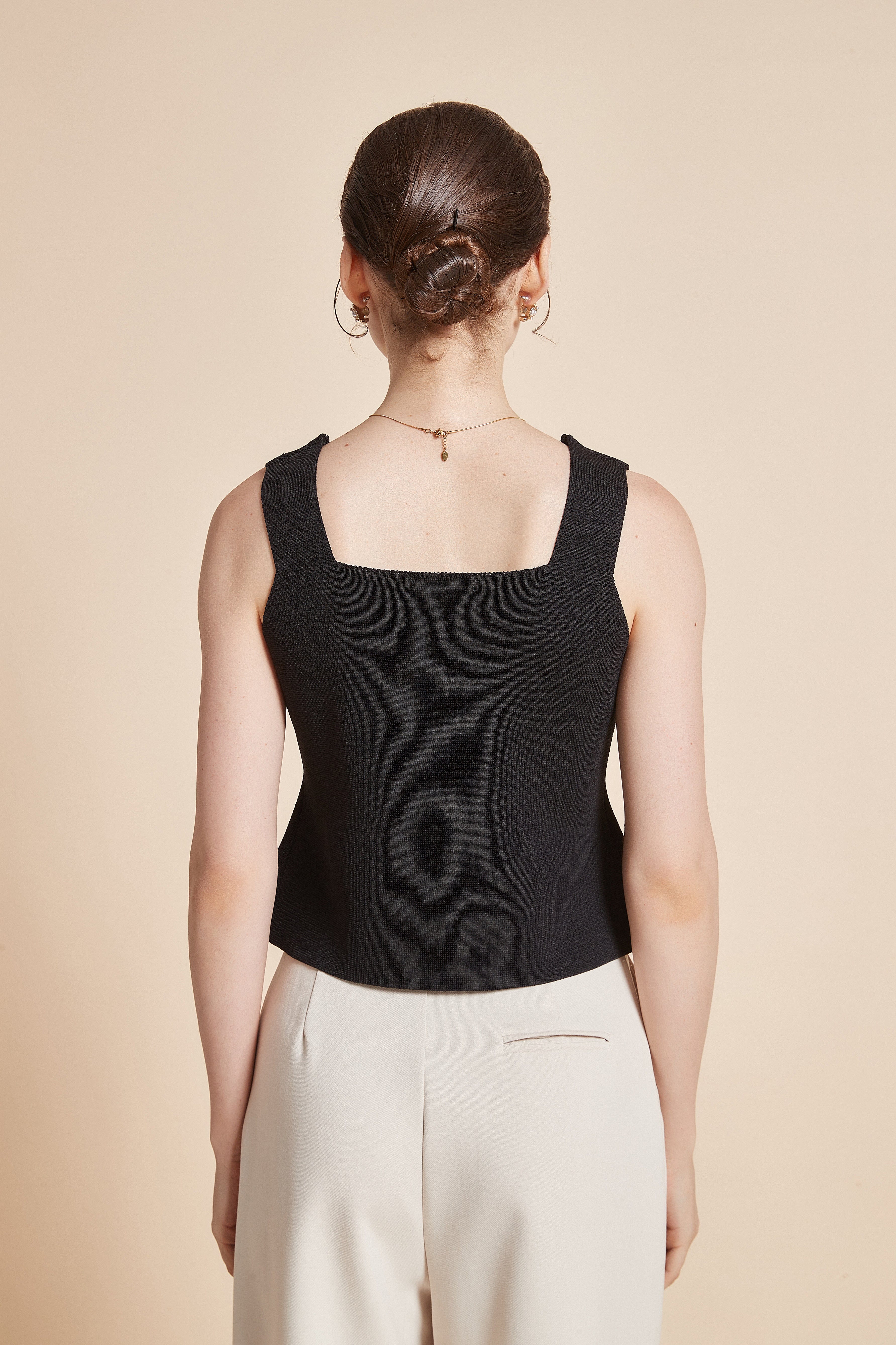 Plain Sleeveless Blouse With Front Buttons