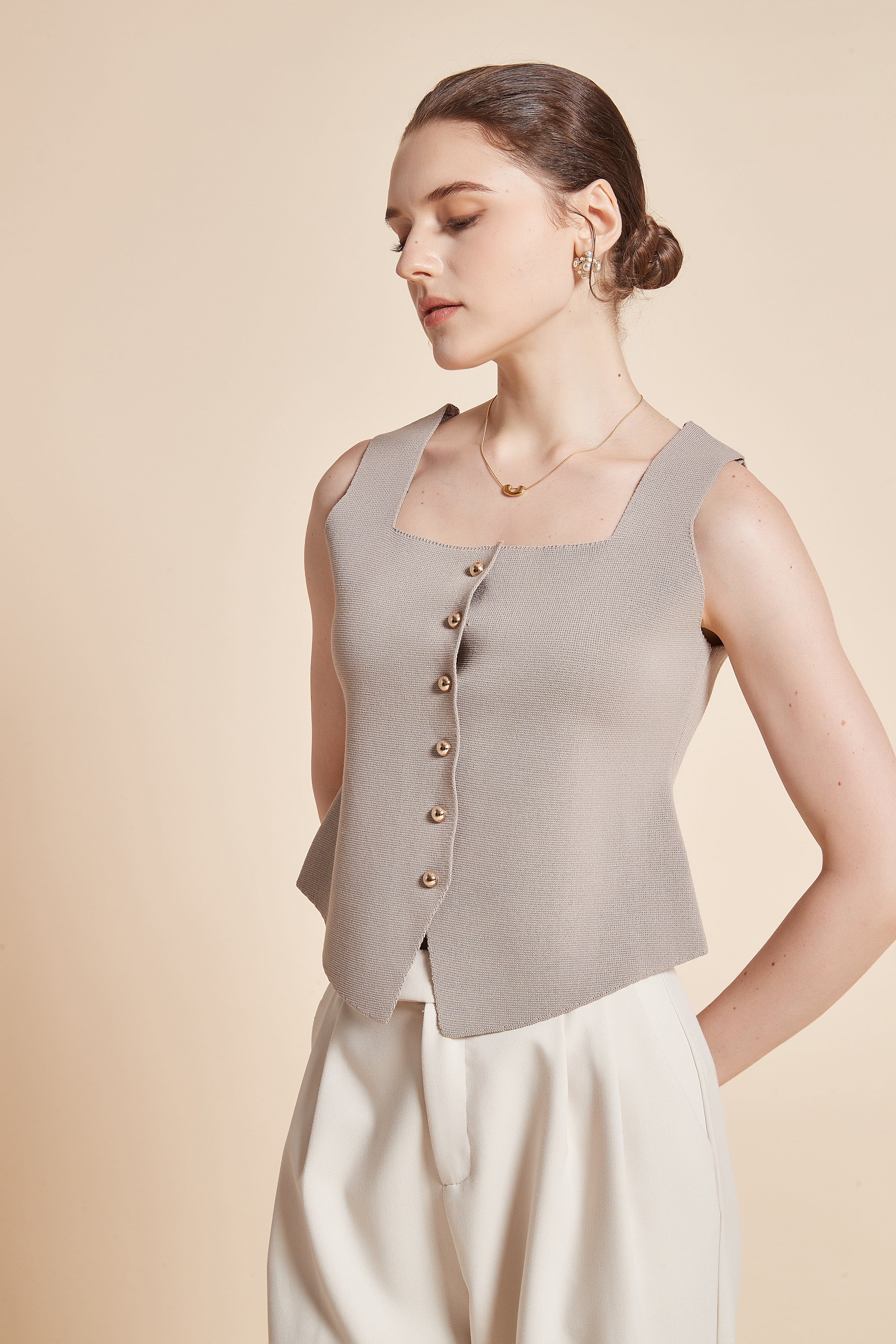 Plain Sleeveless Blouse With Front Buttons