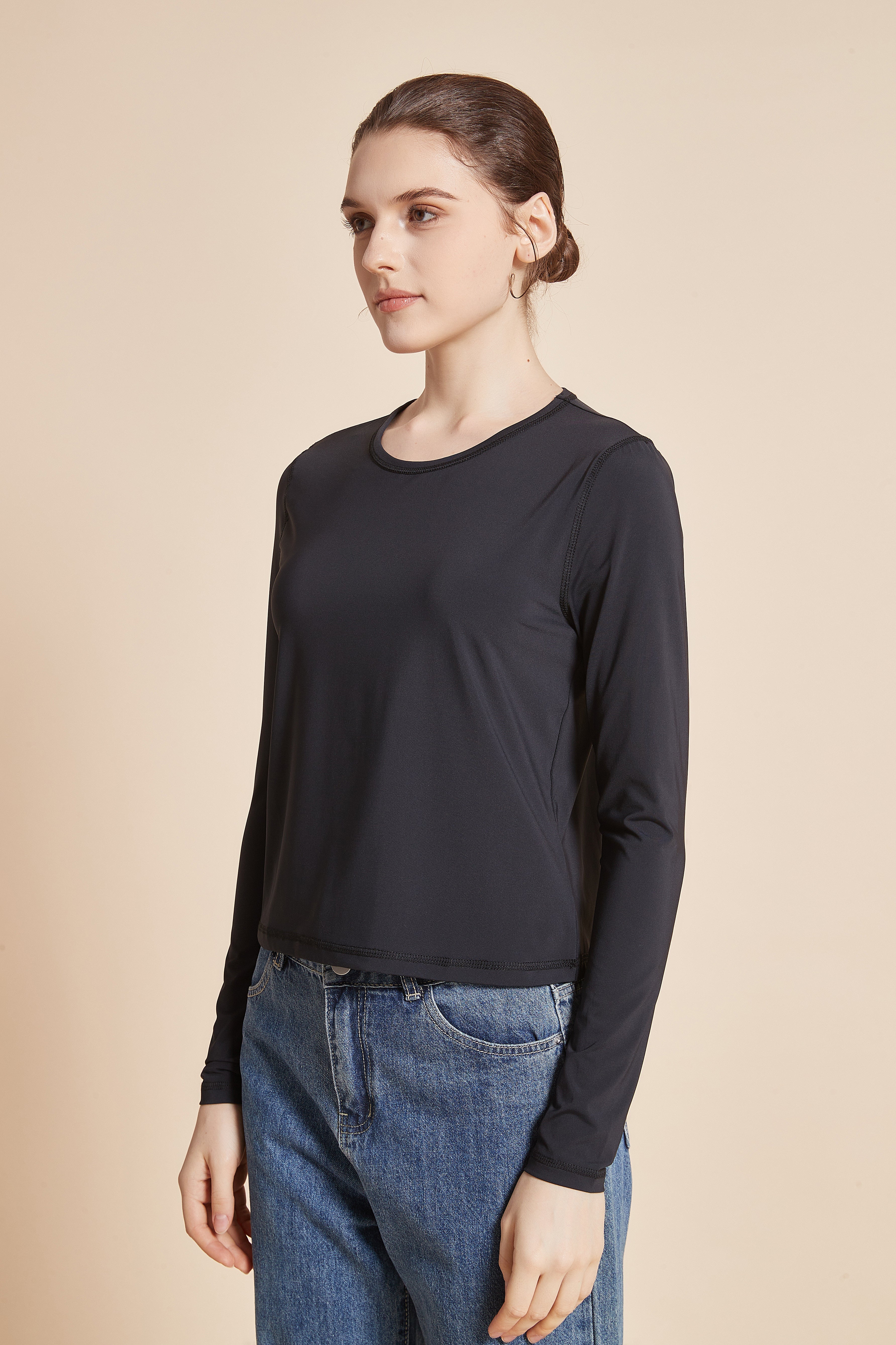 Yola Plain Long-Sleeve T-shirt with Round Neck