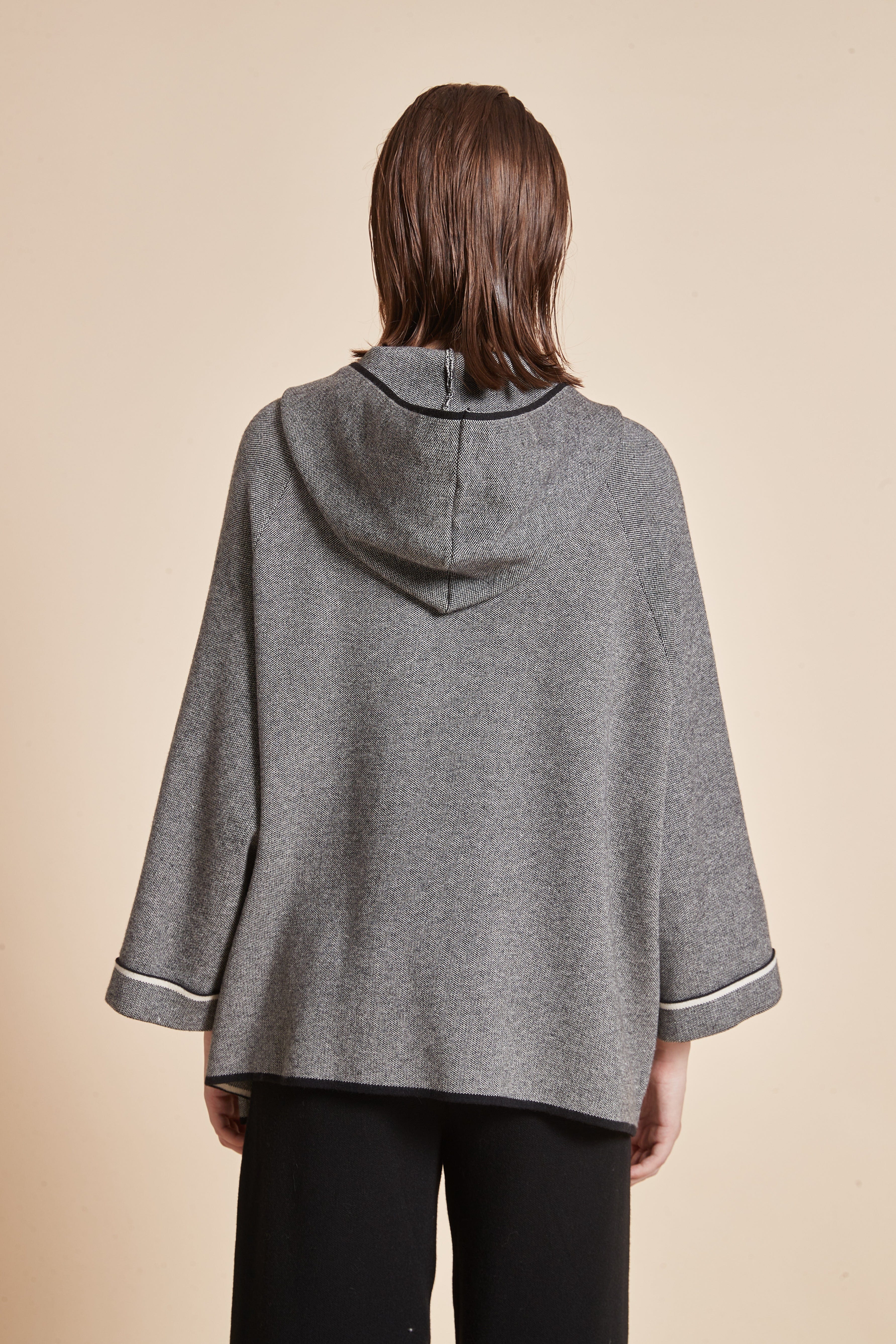 Winter Jacket With Long Sleeves And Front Zipper