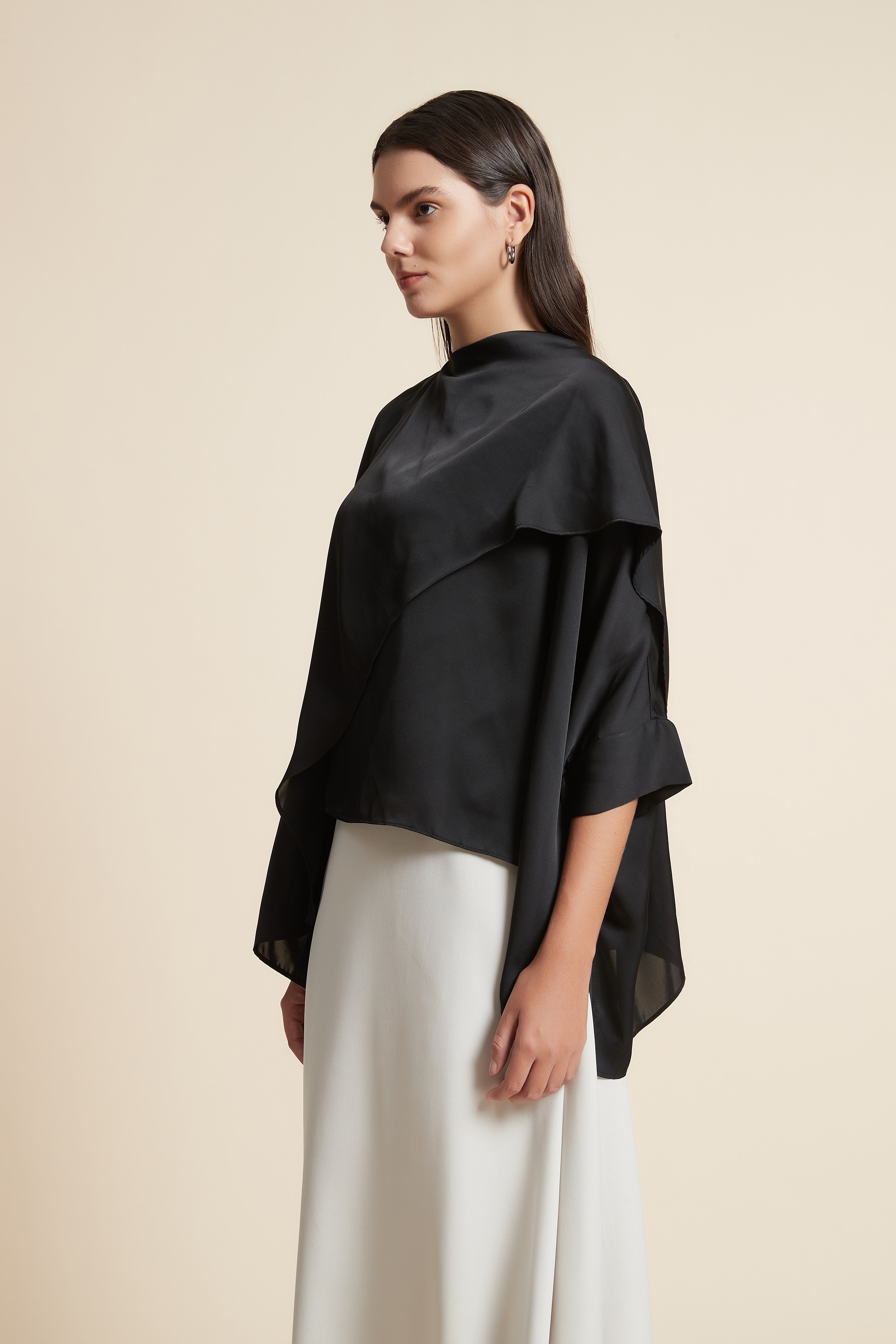 Layered Long Sleeve Waist-Length Blouse with Round Neck