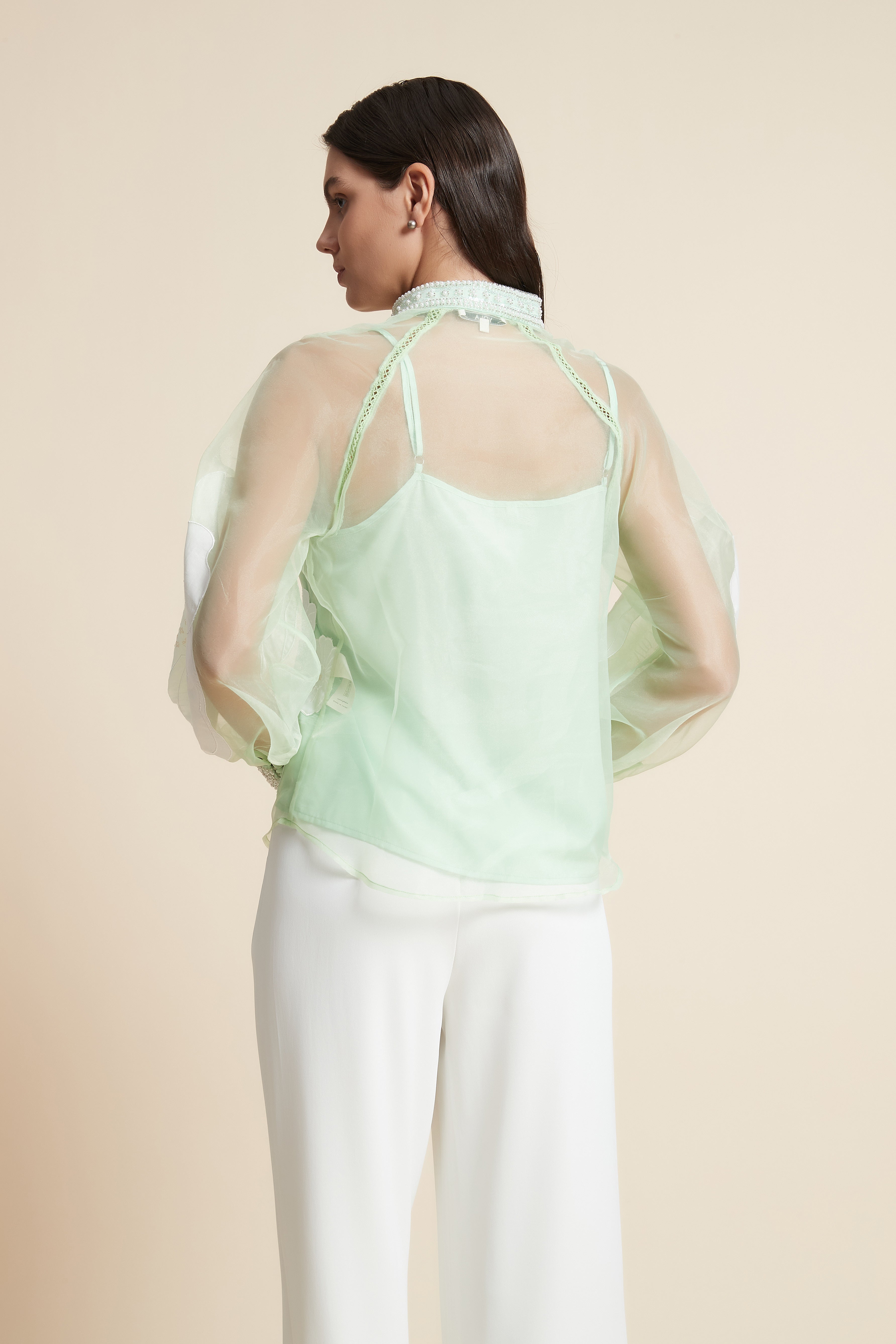 Long Sleeve Floral Print Blouse with Round Neck