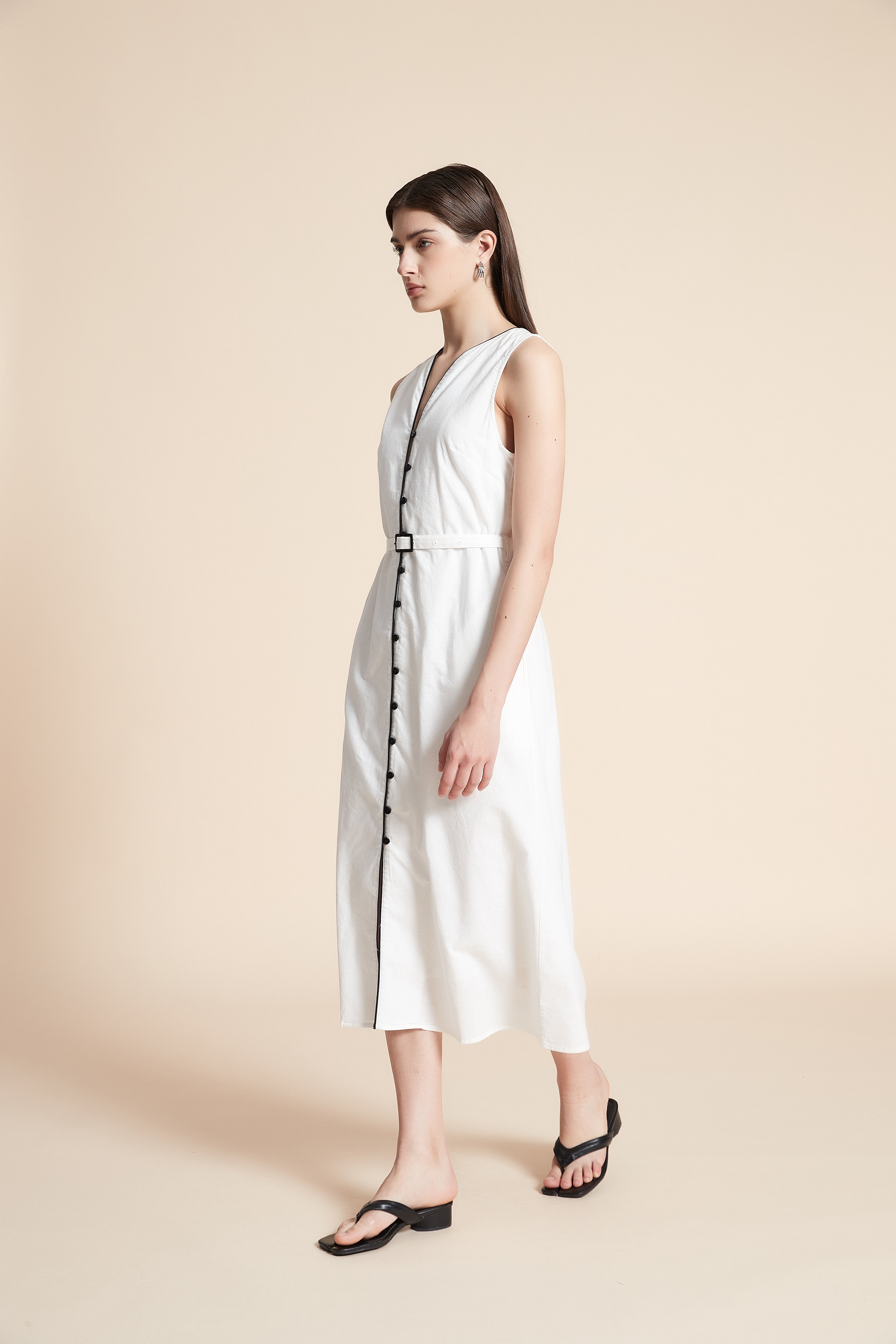 Solid Midi Sleeveless Dress with Belt