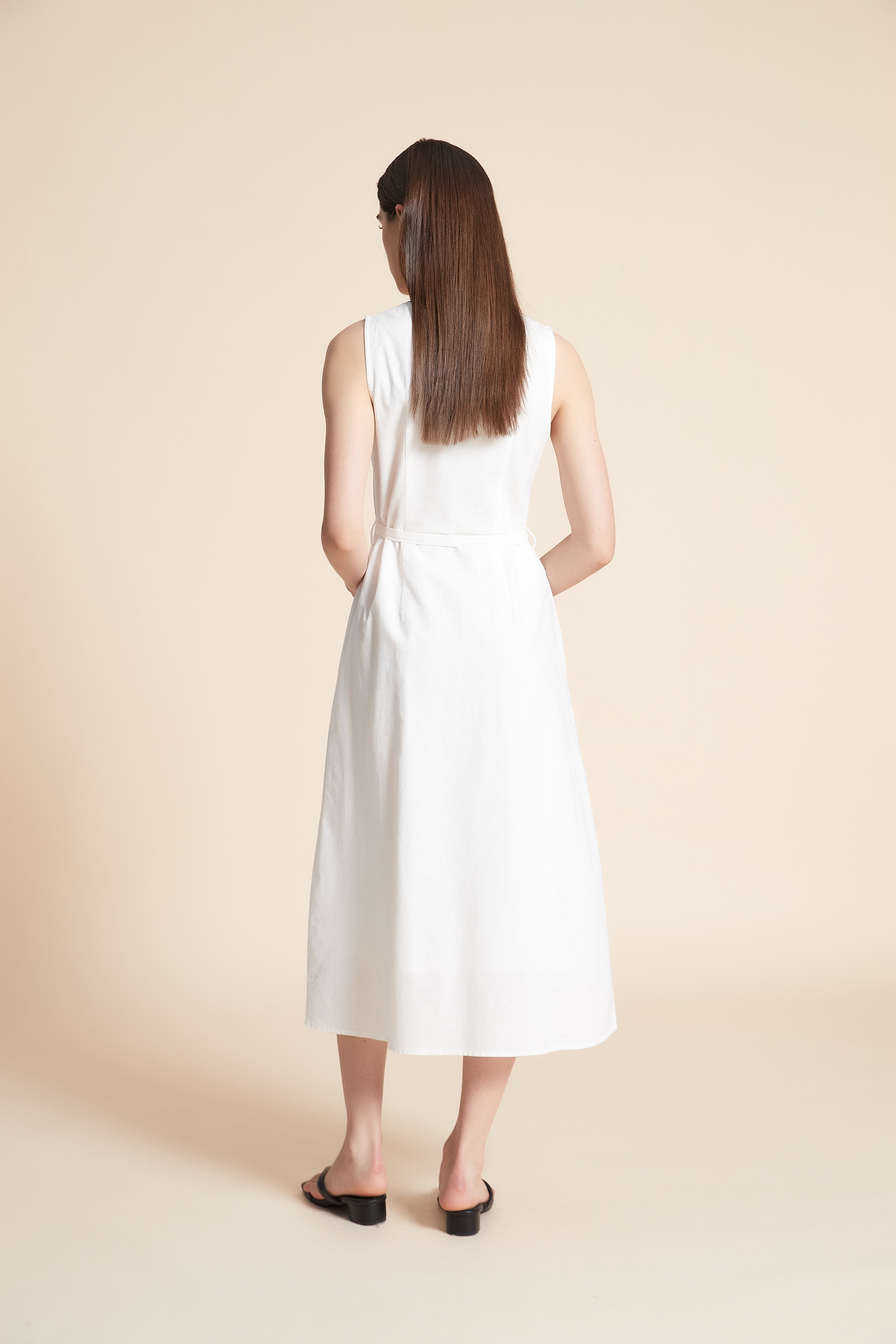 Solid Midi Sleeveless Dress with Belt