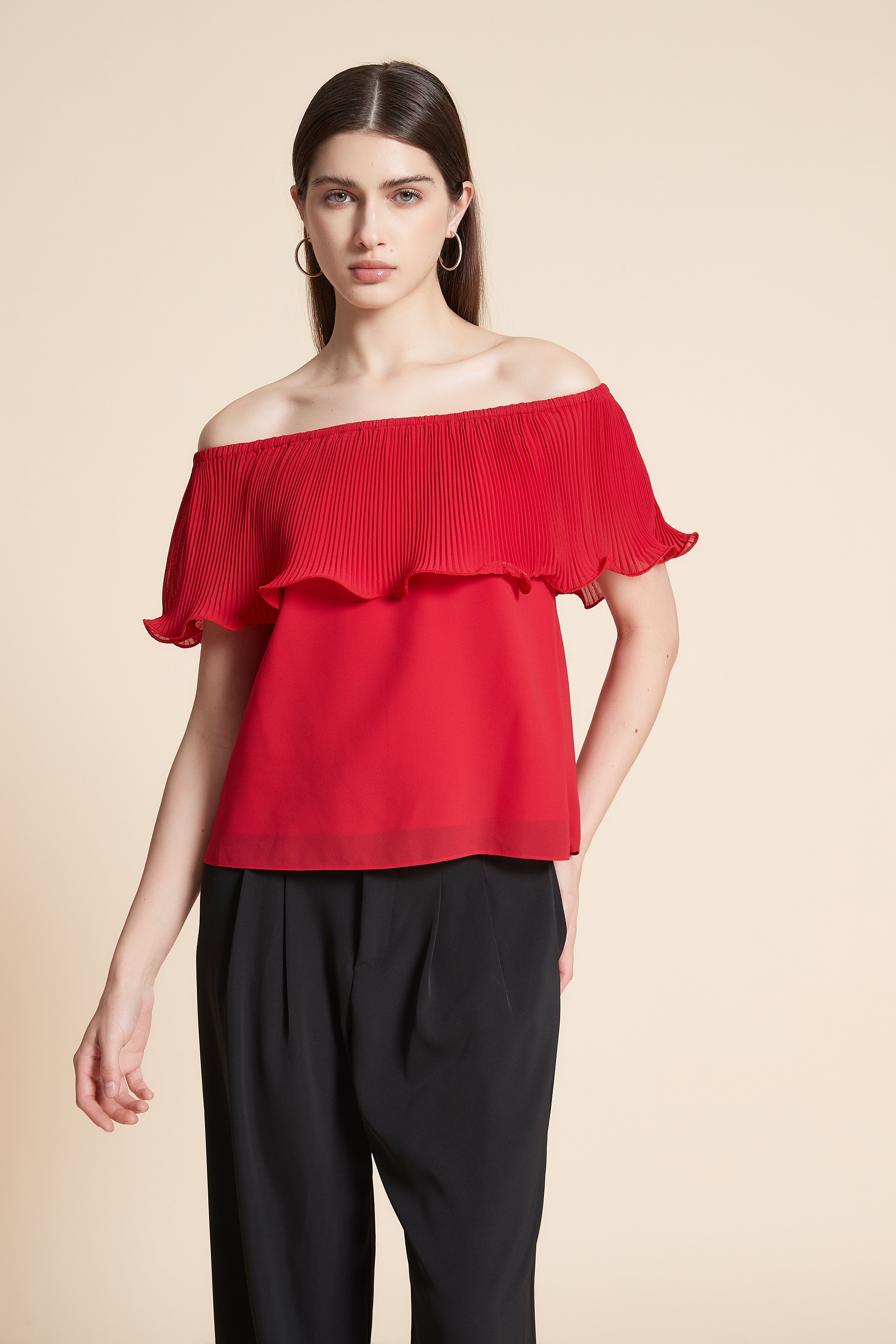 Plain Off-The-Shoulder Crop Top