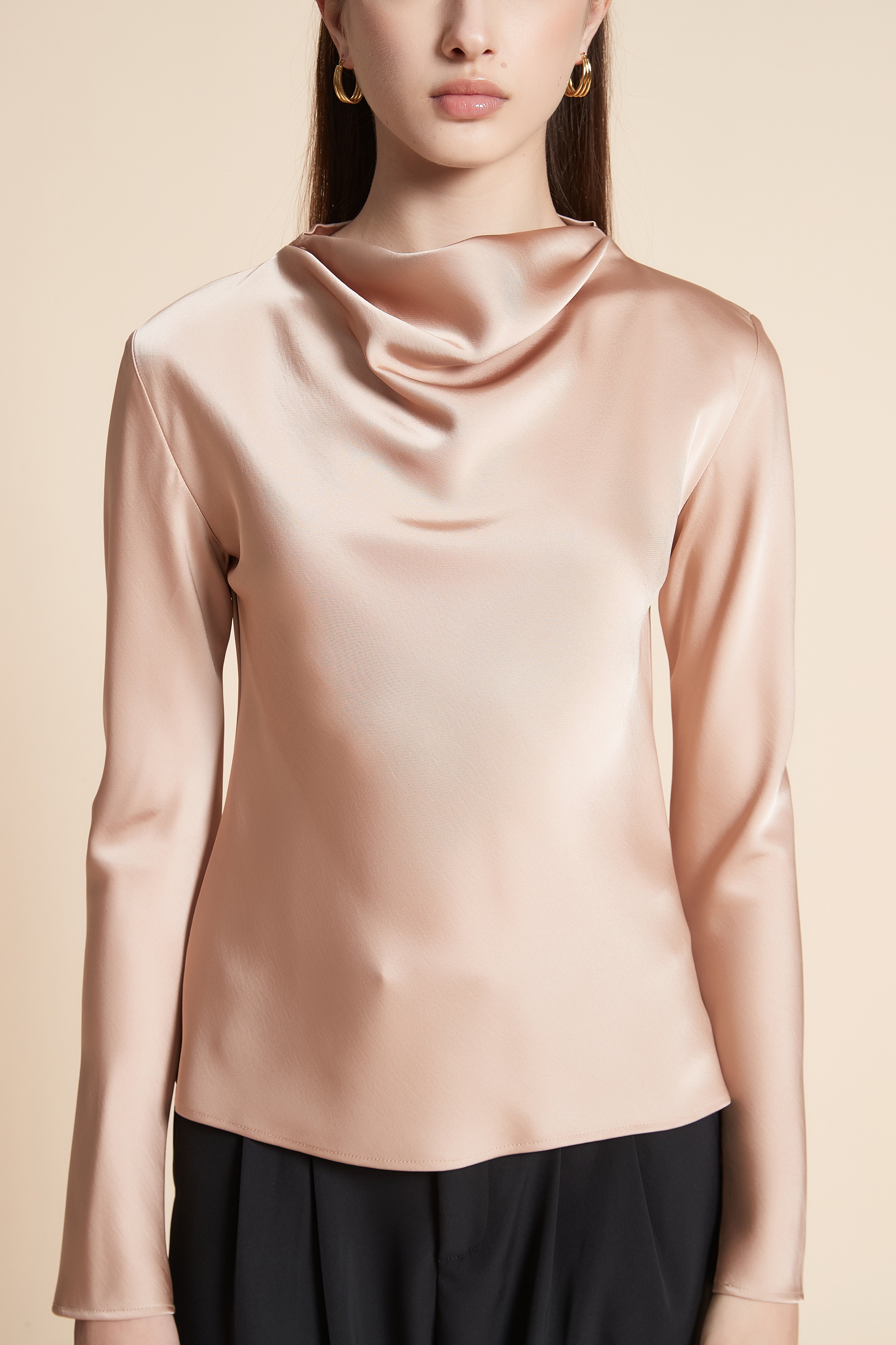 Solid Waist-Length Long Sleeve Blouse