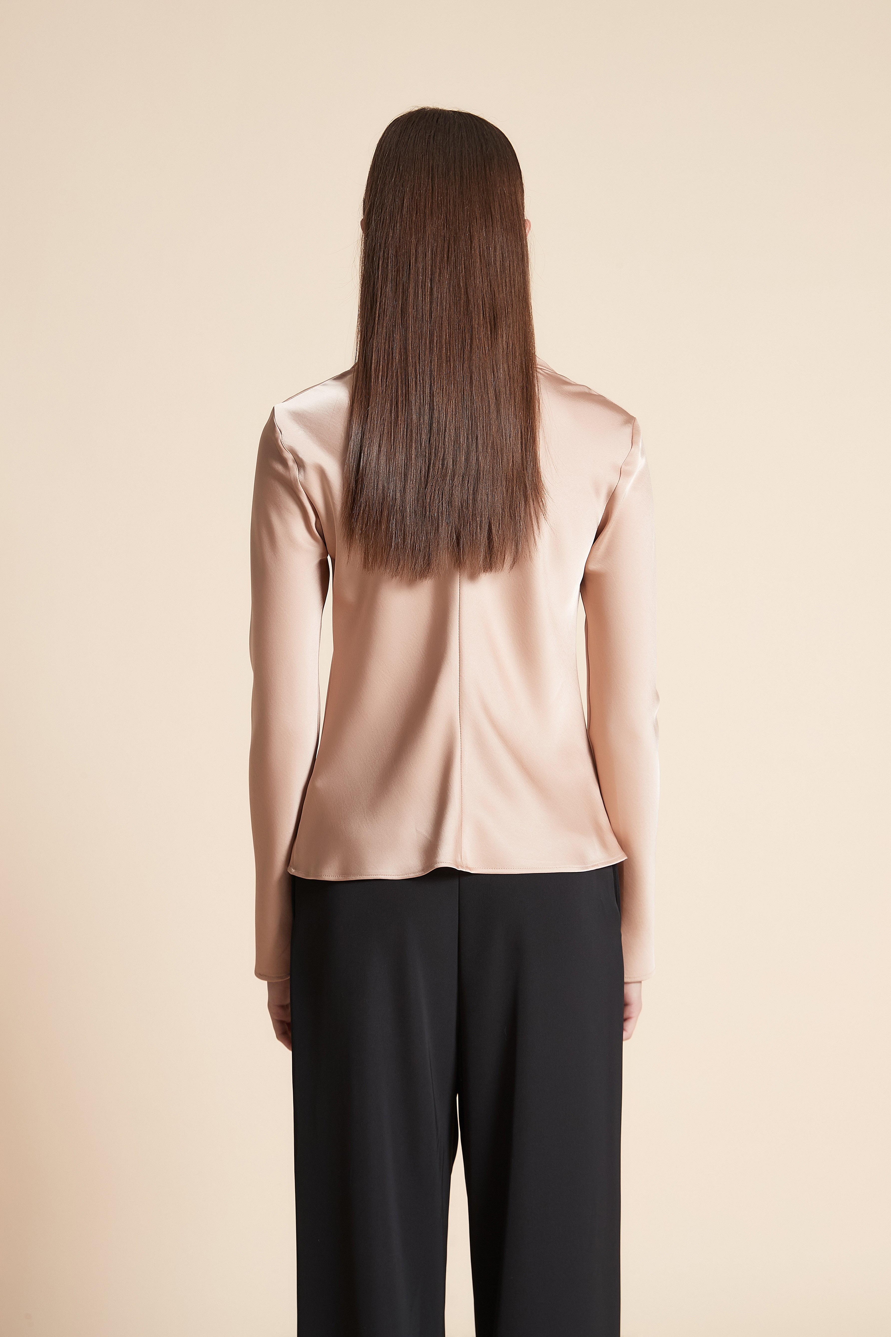 Solid Waist-Length Long Sleeve Blouse