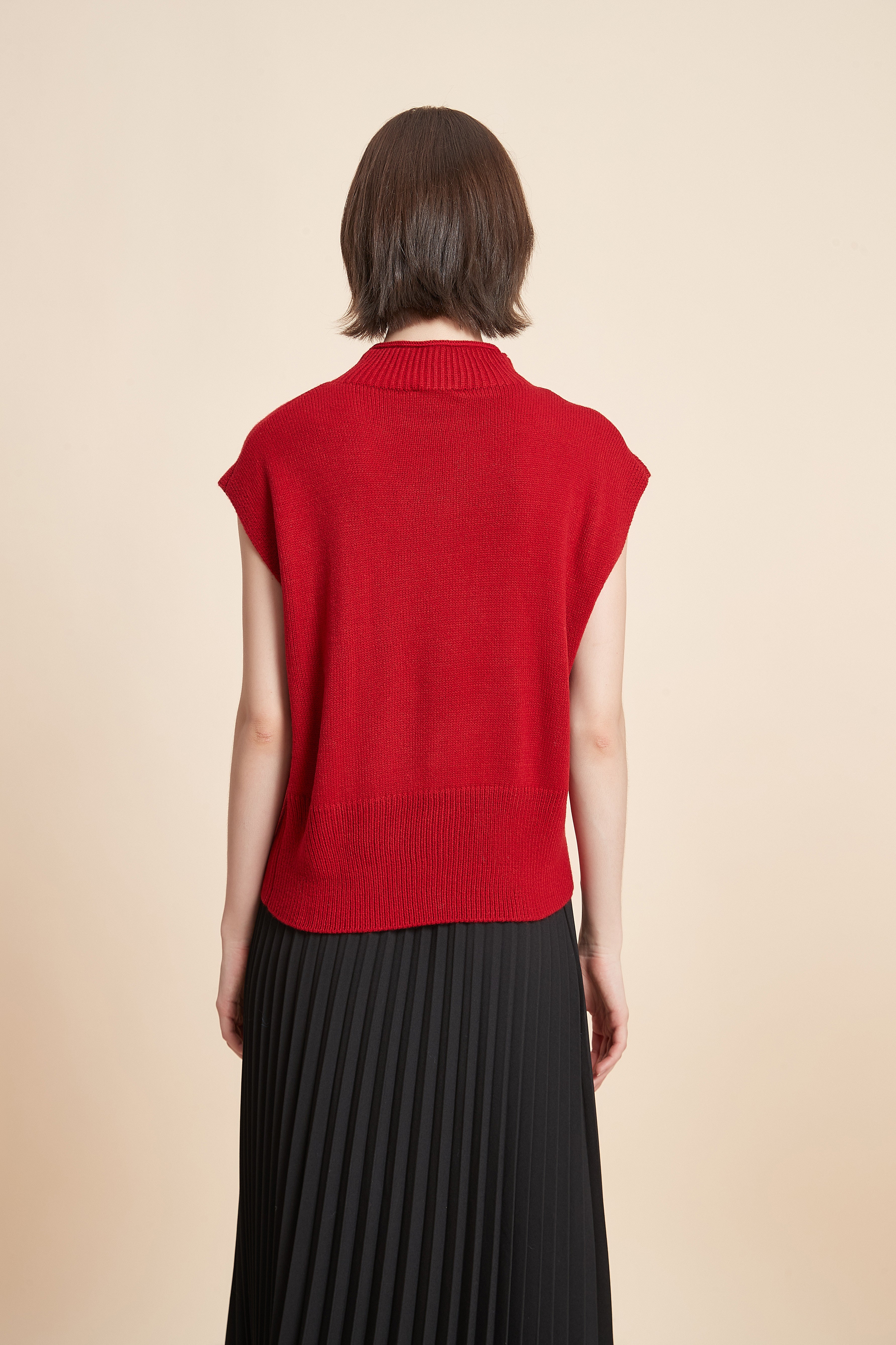 Sleeveless High Neck Top