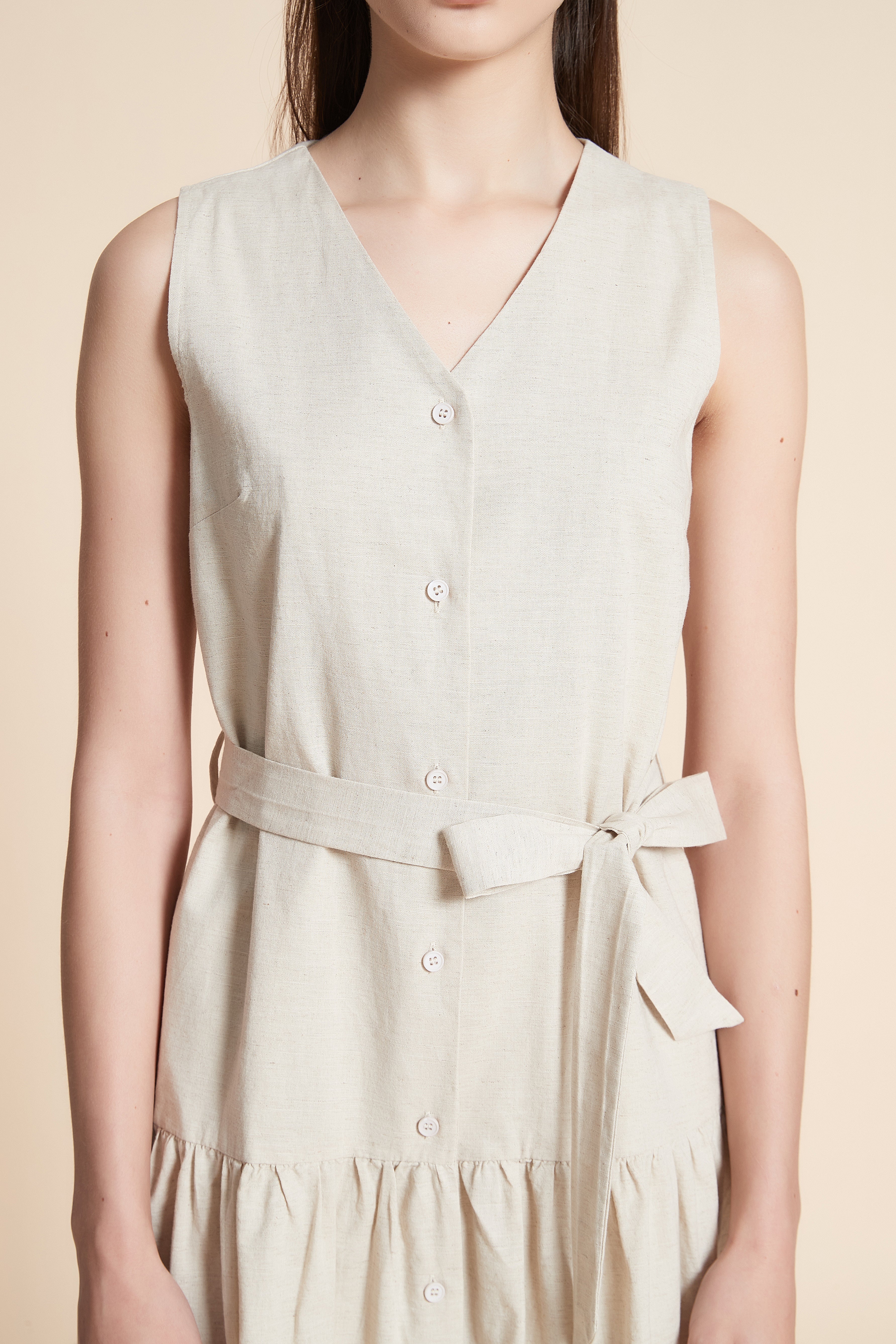 Solid Midi Sleeveless Dress with Belt