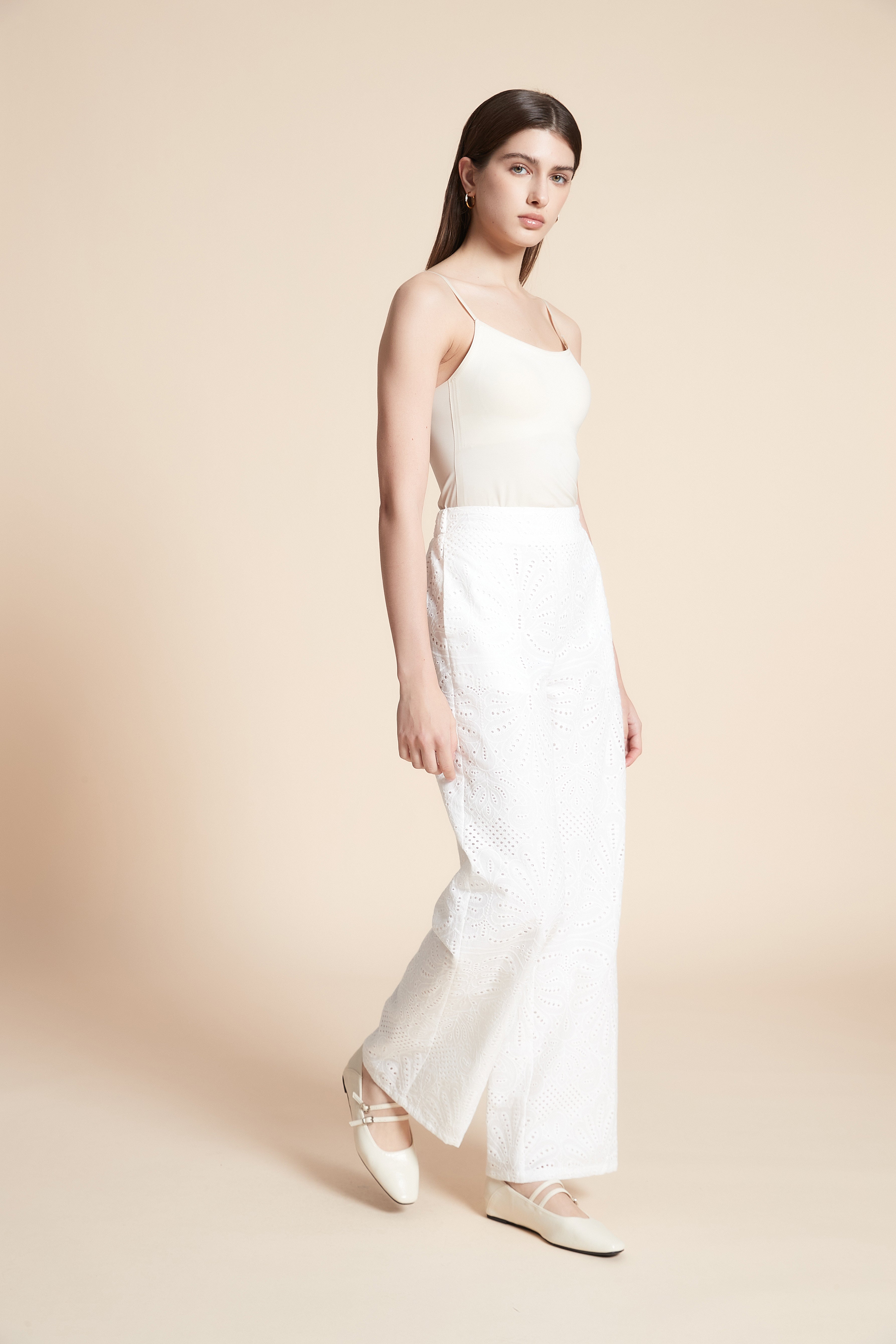 بنطلون طويل منقوش مخرم واسع