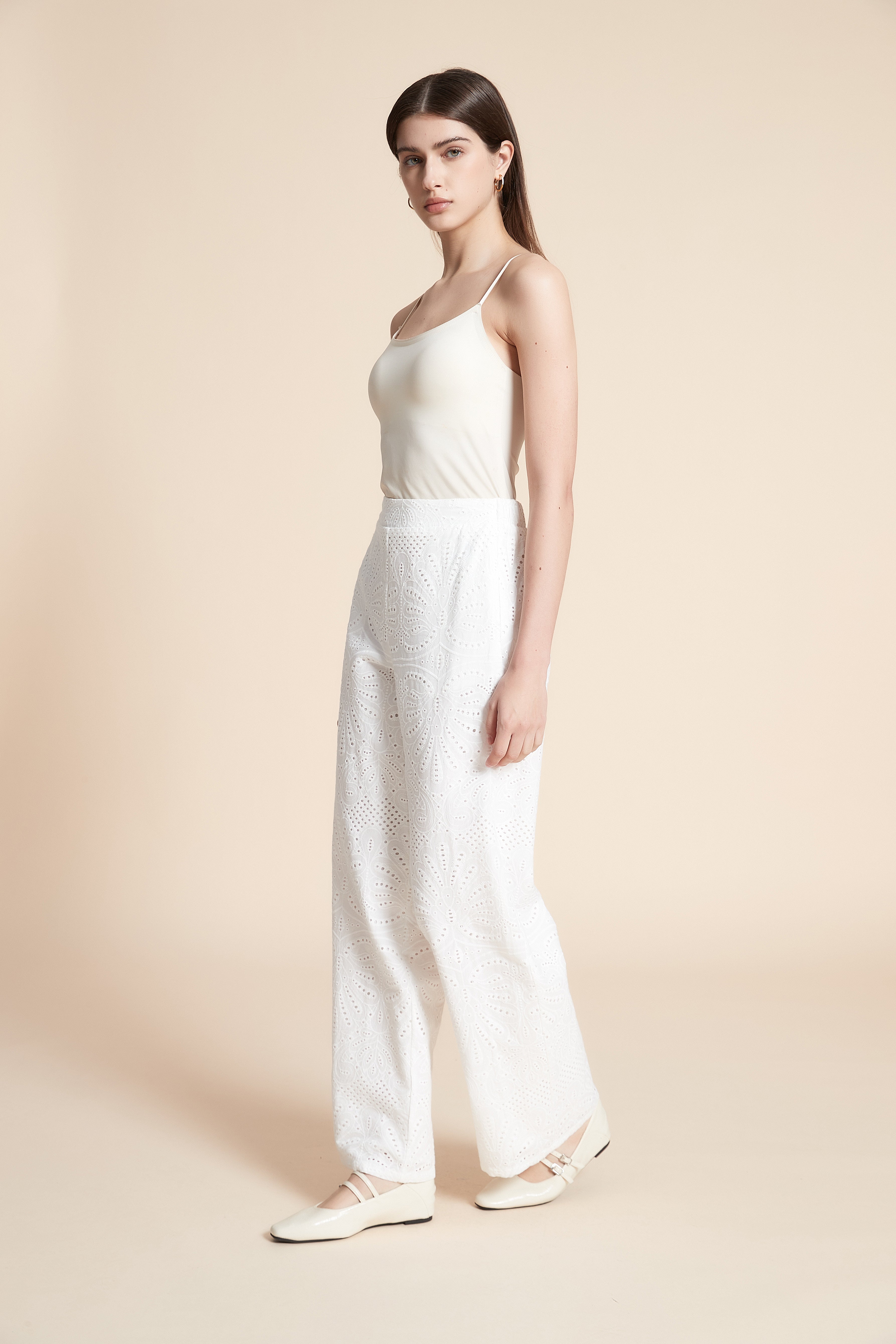 بنطلون طويل منقوش مخرم واسع