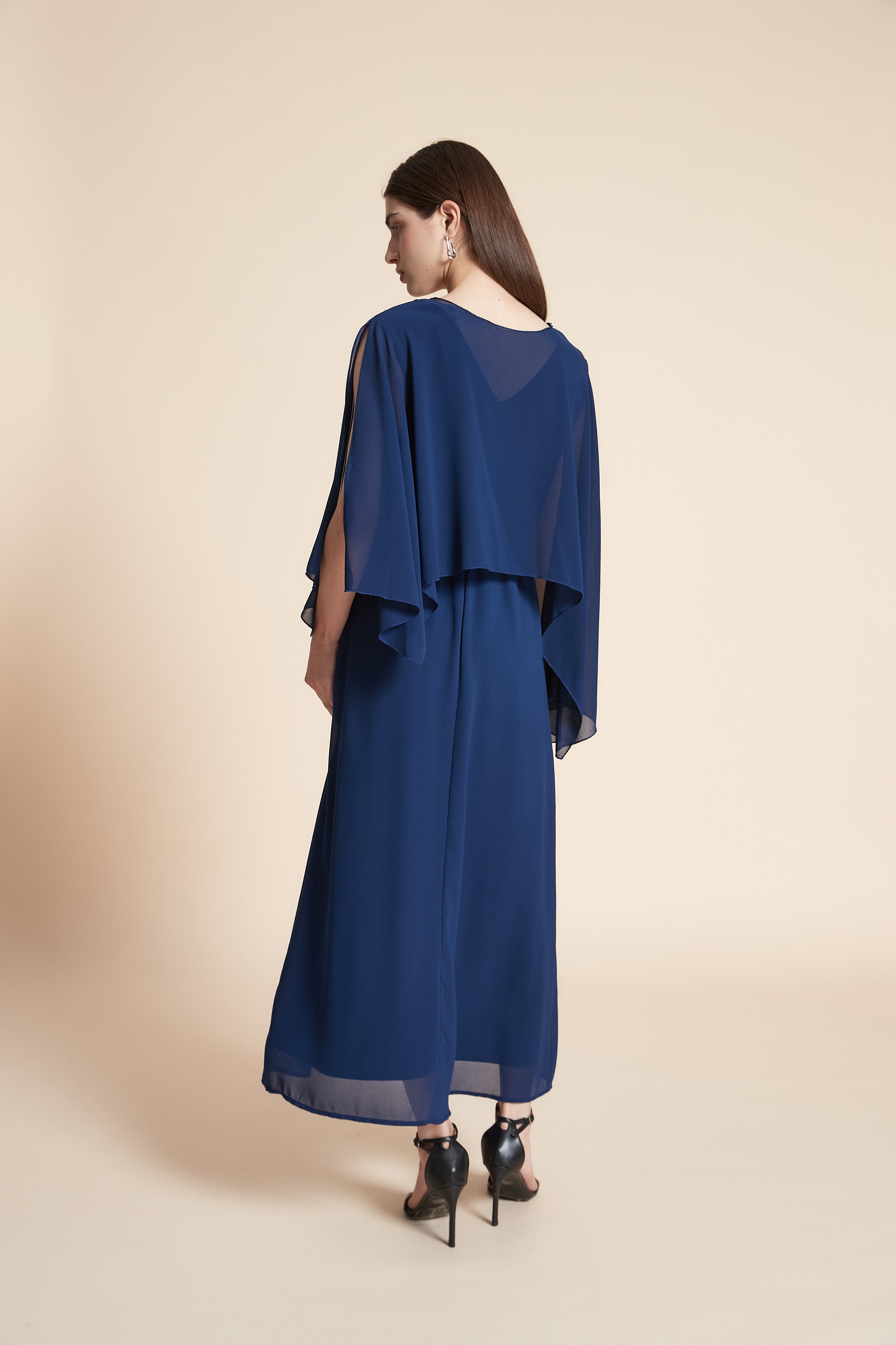 فستان ماكسي سادة كم طويل واسع