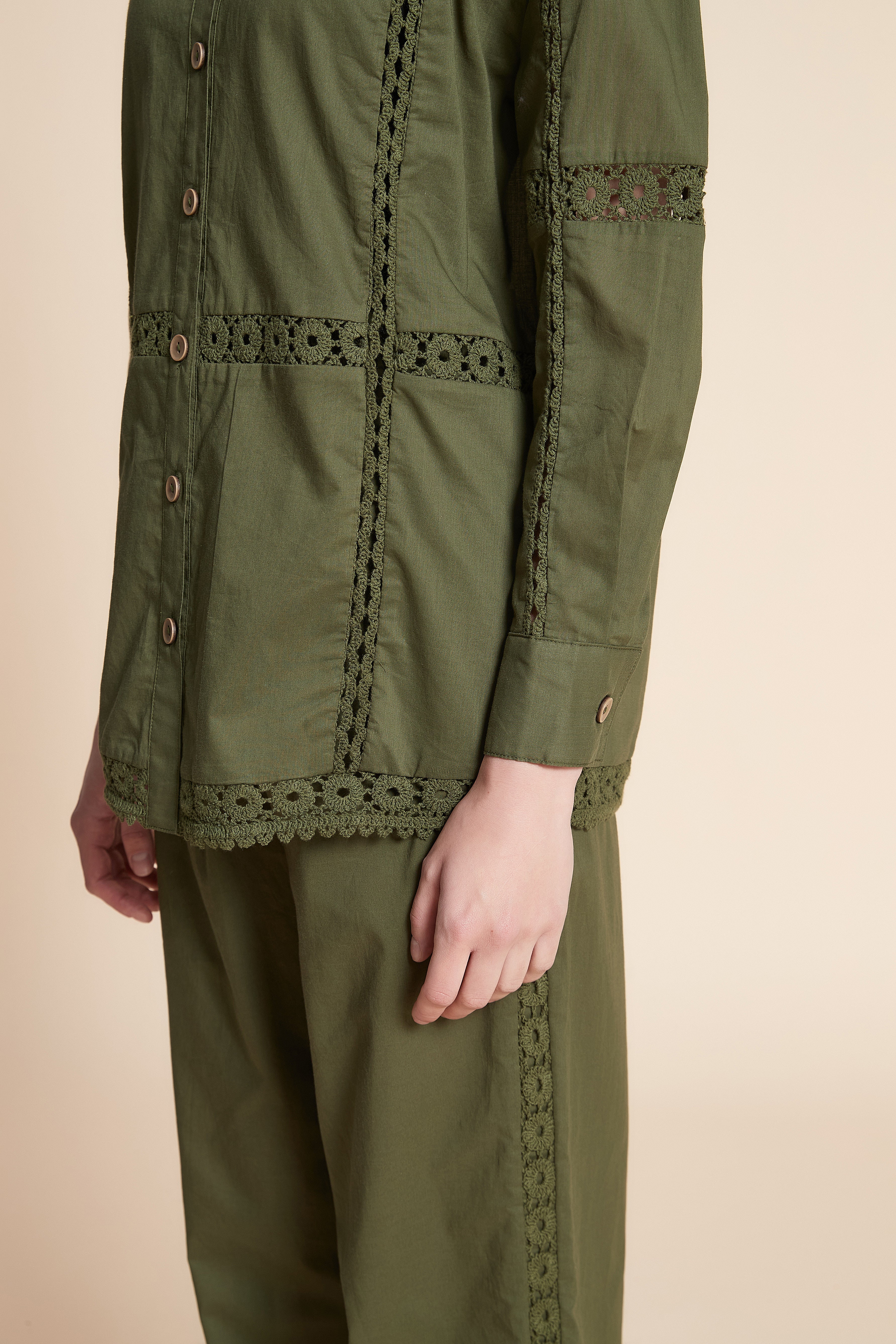 قميص طويل سادة كم طويل