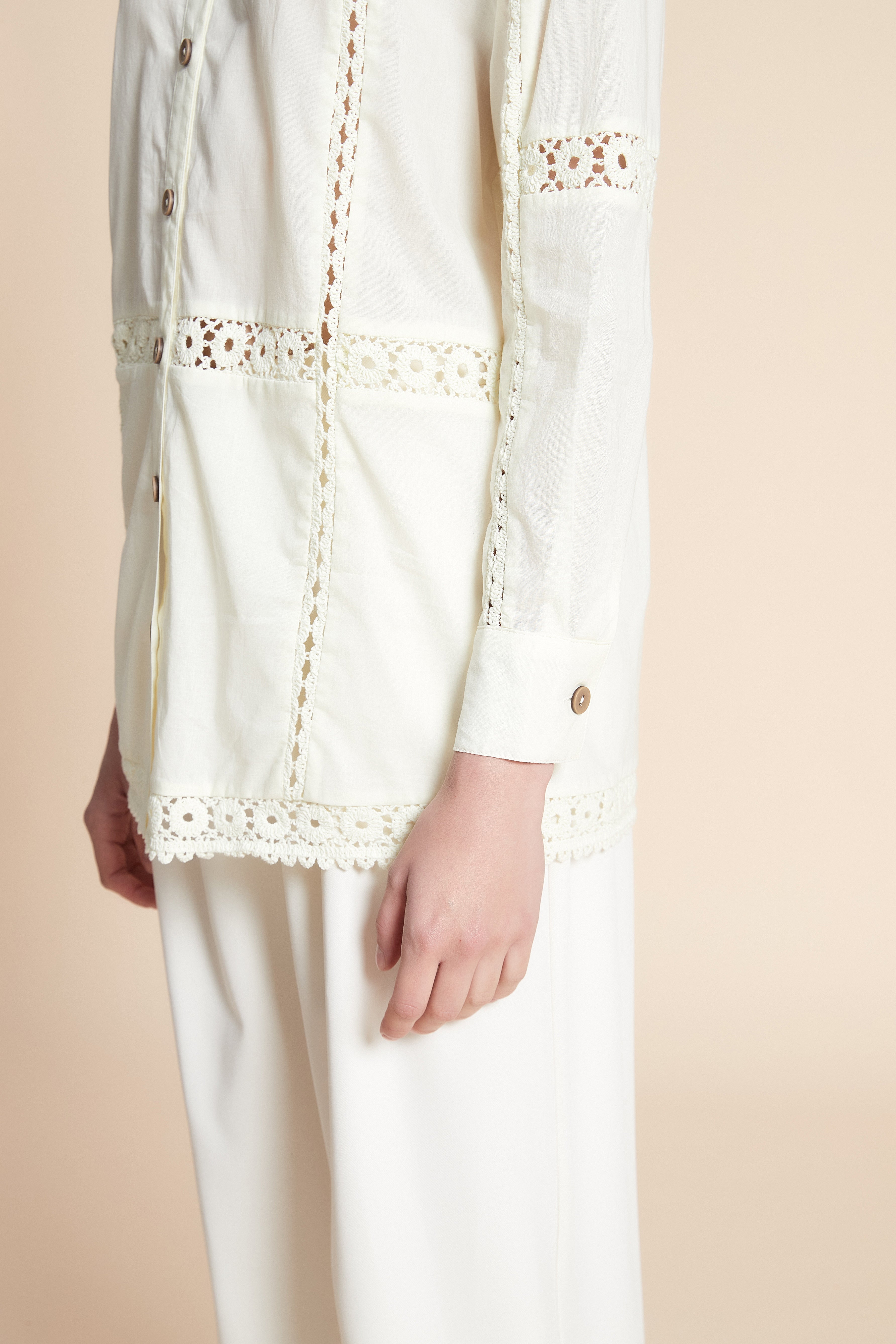 قميص طويل سادة كم طويل