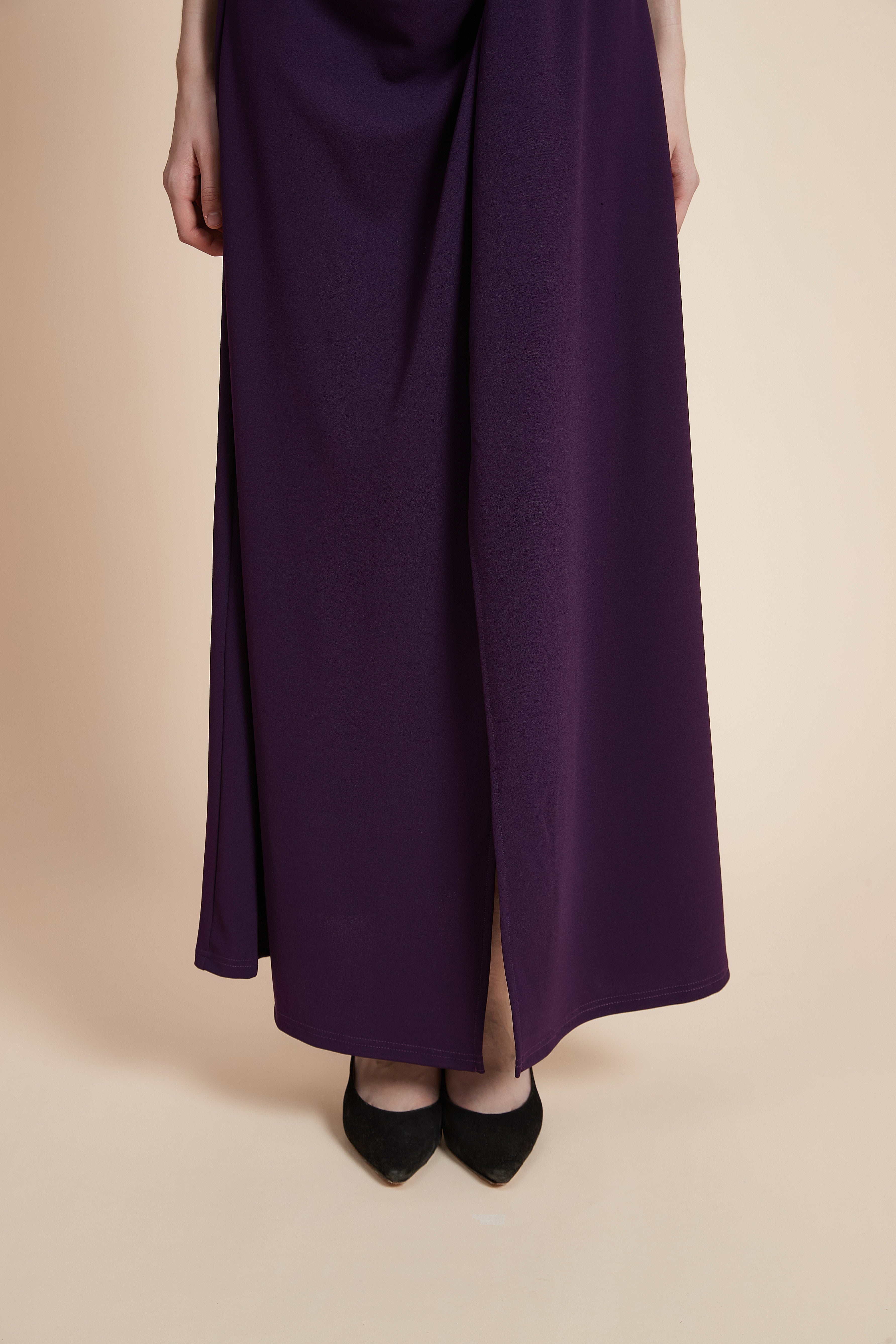 Sleeveless Long Plain Dress with Exposed Shoulders