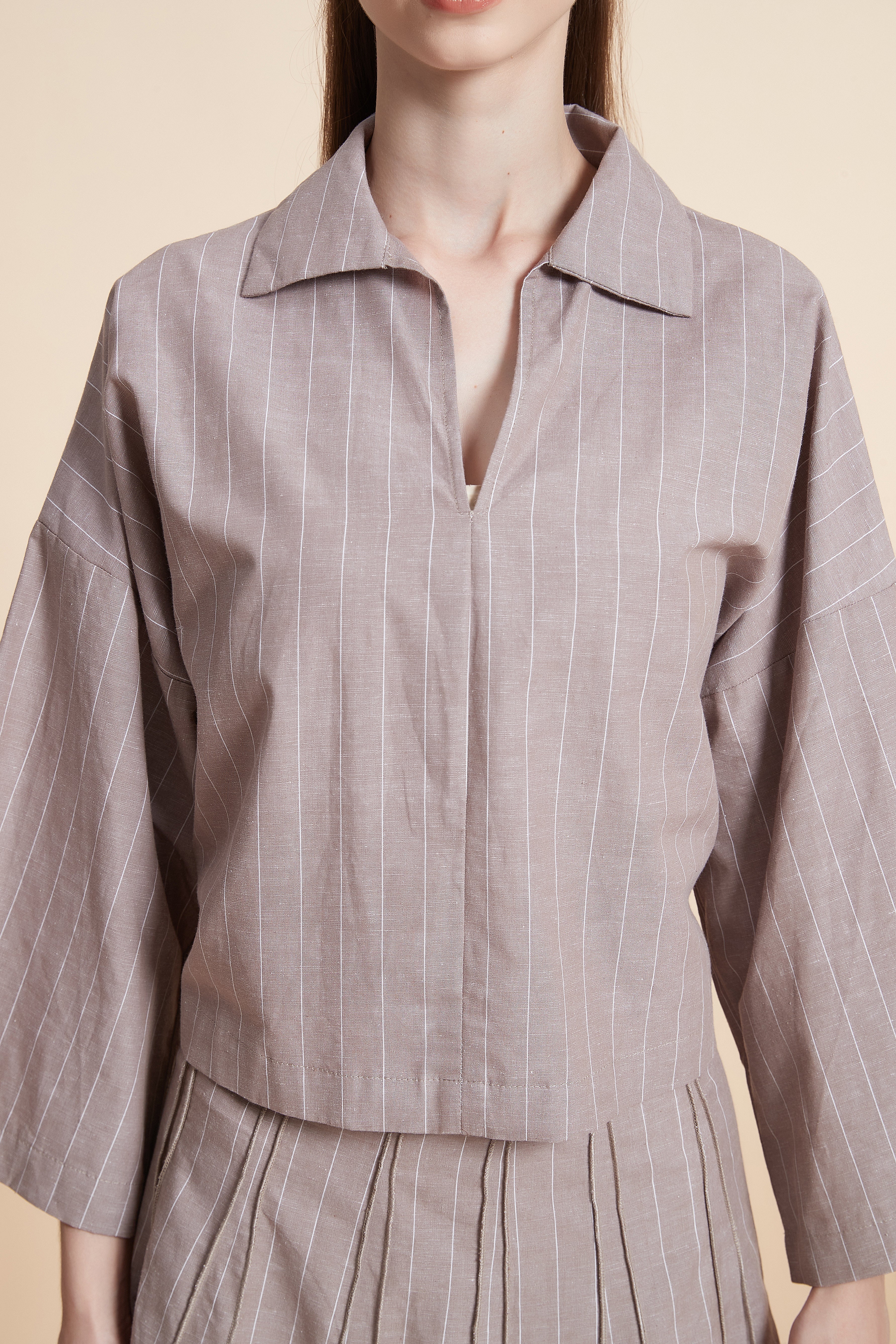 Open-collar linen-blend blouse
